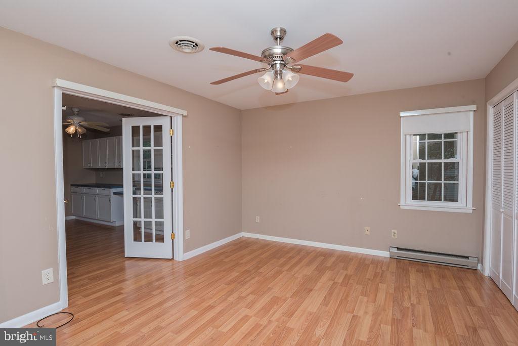 SCHUMAKER GLEN - Residential