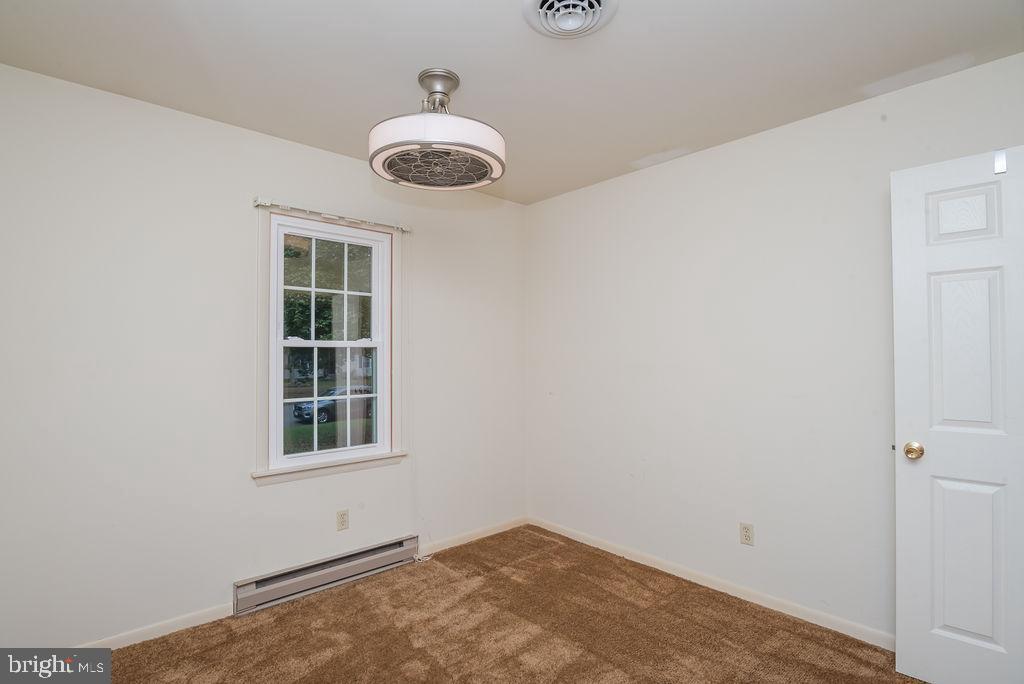 SCHUMAKER GLEN - Residential