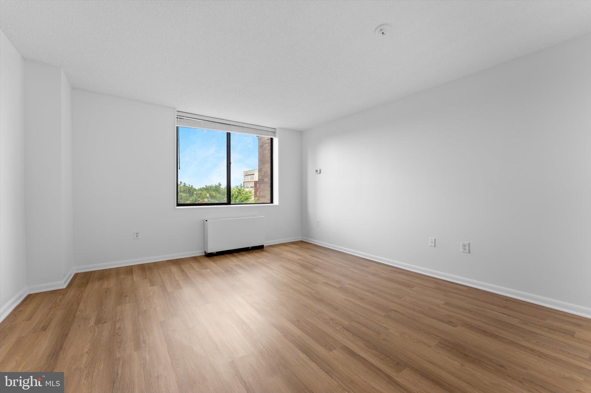 SKYLINE PLAZA - Residential Lease