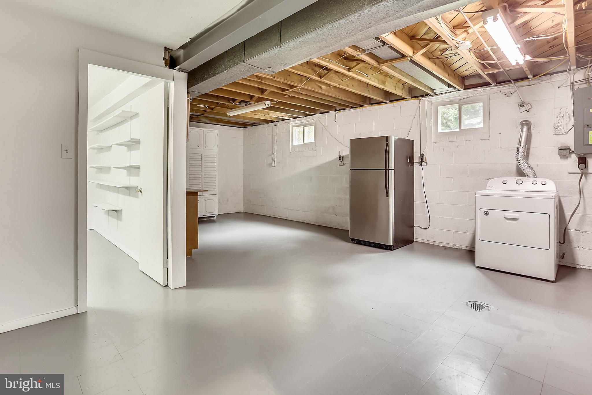 WOODLEY GARDENS - Residential