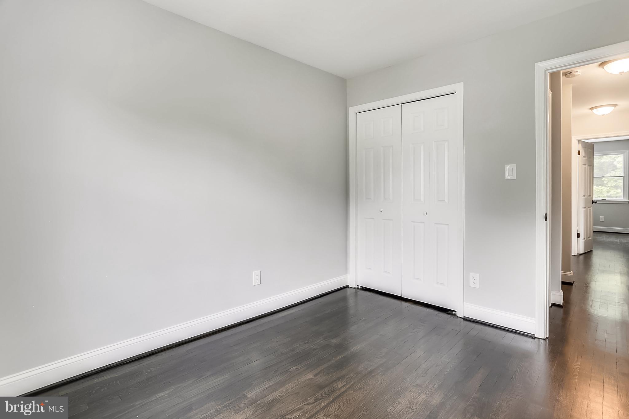 WOODLEY GARDENS - Residential