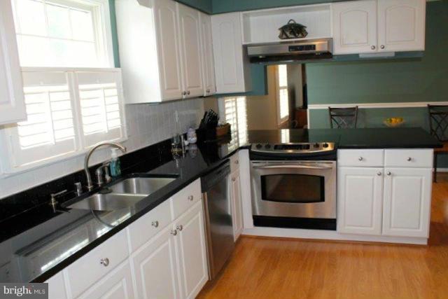 HERITAGE HARBOUR - Residential