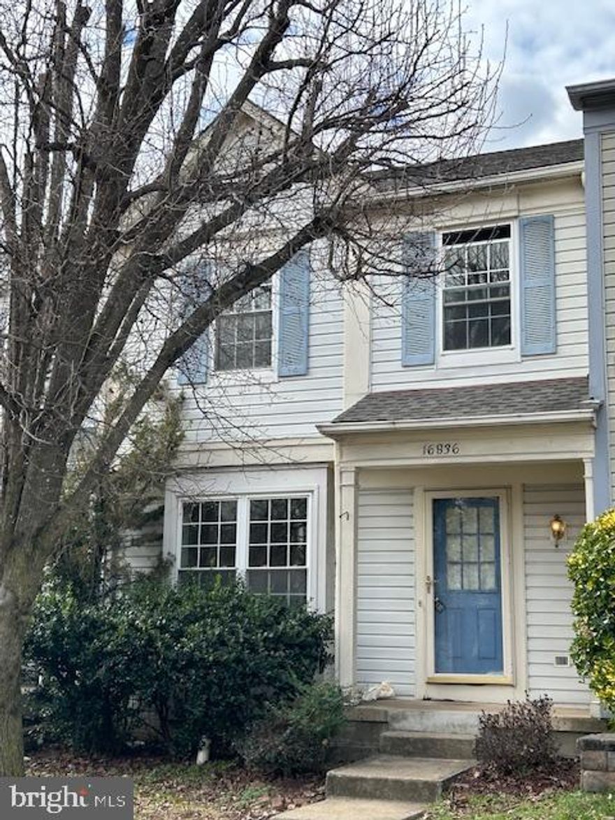 Welcome home to 16836 Jed Forest Ln in Woodbridge! This well-maintained rental property features large, comfortable bedrooms, an open eat-in kitchen, large living room, an expansive deck, a patio, and a fenced-in backyard for outdoor relaxation. Two assigned parking spaces are conveniently located in front of your front door. Enjoy community amenities, parks, and playgrounds, and convenient proximity to shops, dining, schools, and transit. Convenient to Washington DC, Fort Belvoir, and Quantico. This property is move-in ready....Schedule a tour of your new home today!
