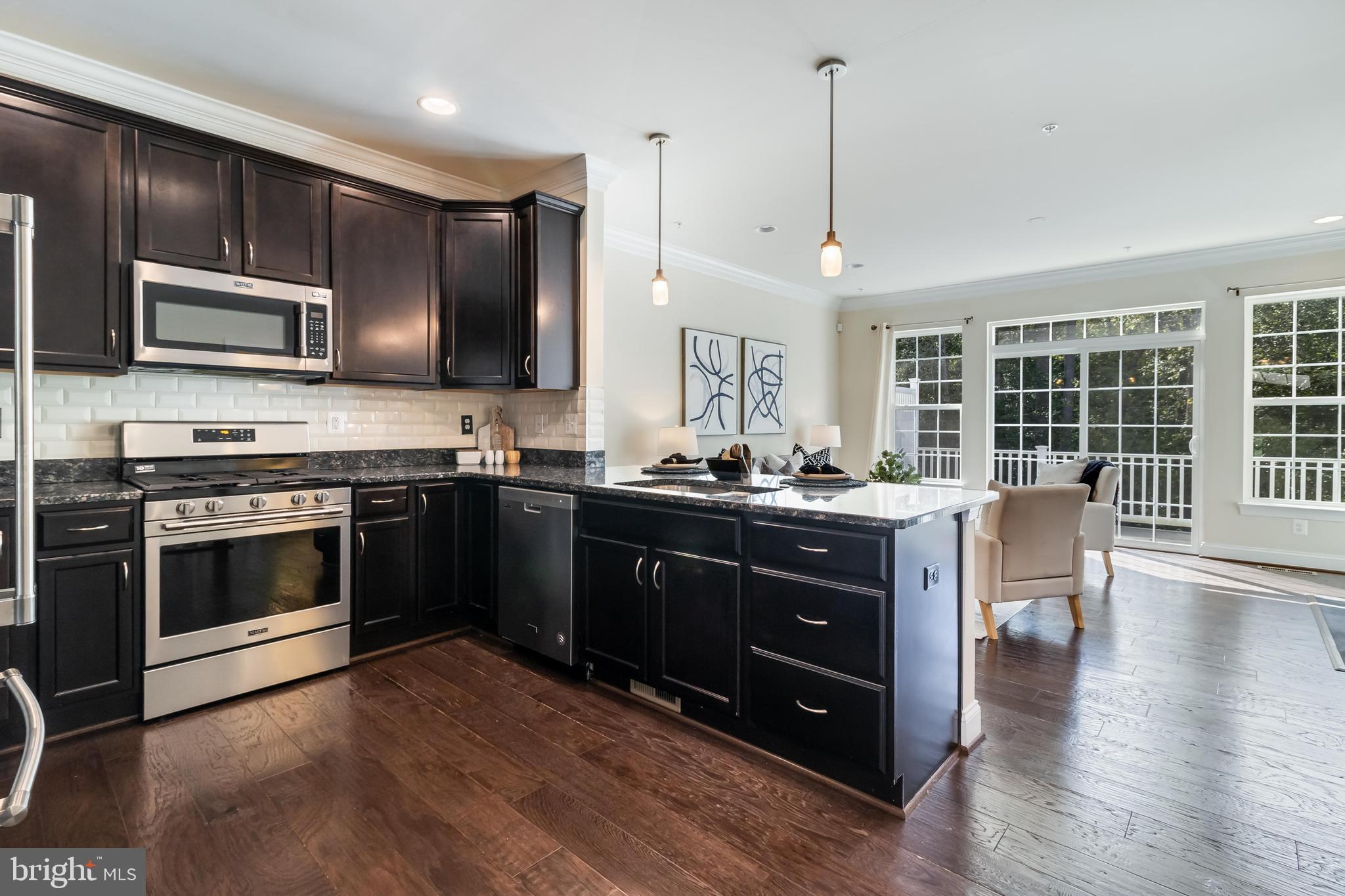 STEEPLECHASE - Residential