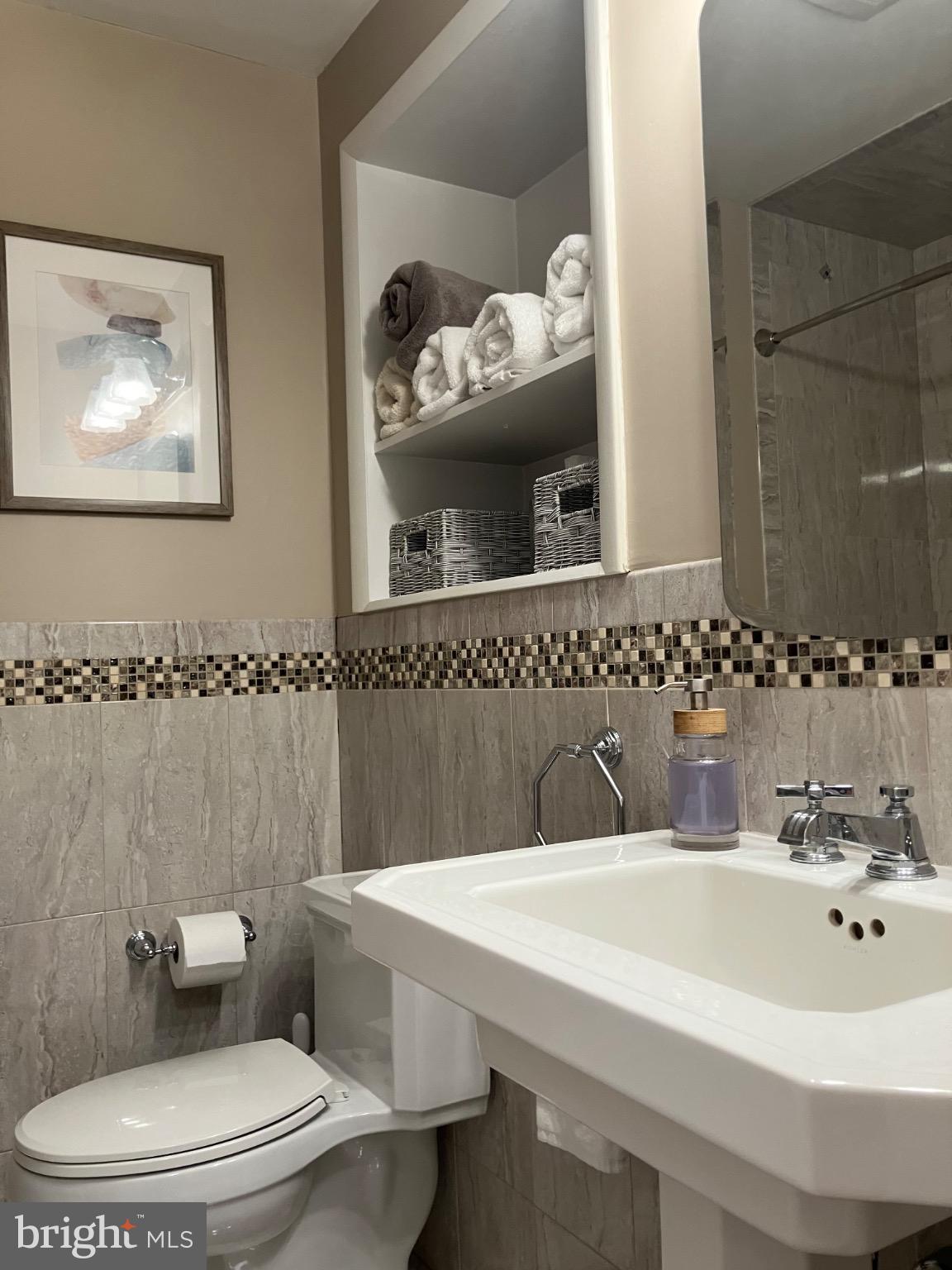 ORCHARD HILL - Residential