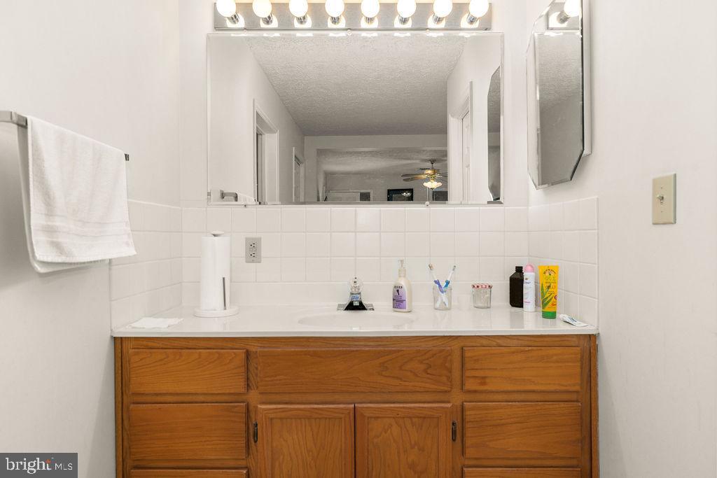 HITES CHAPEL ESTATES - Farm