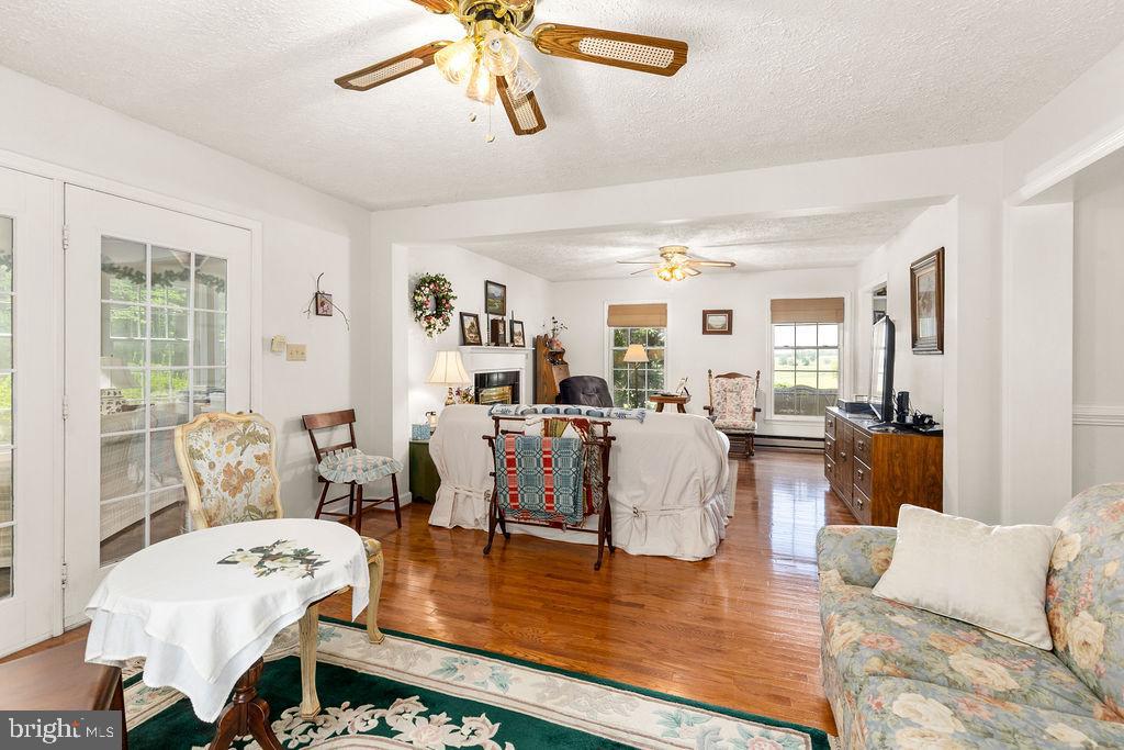 HITES CHAPEL ESTATES - Farm