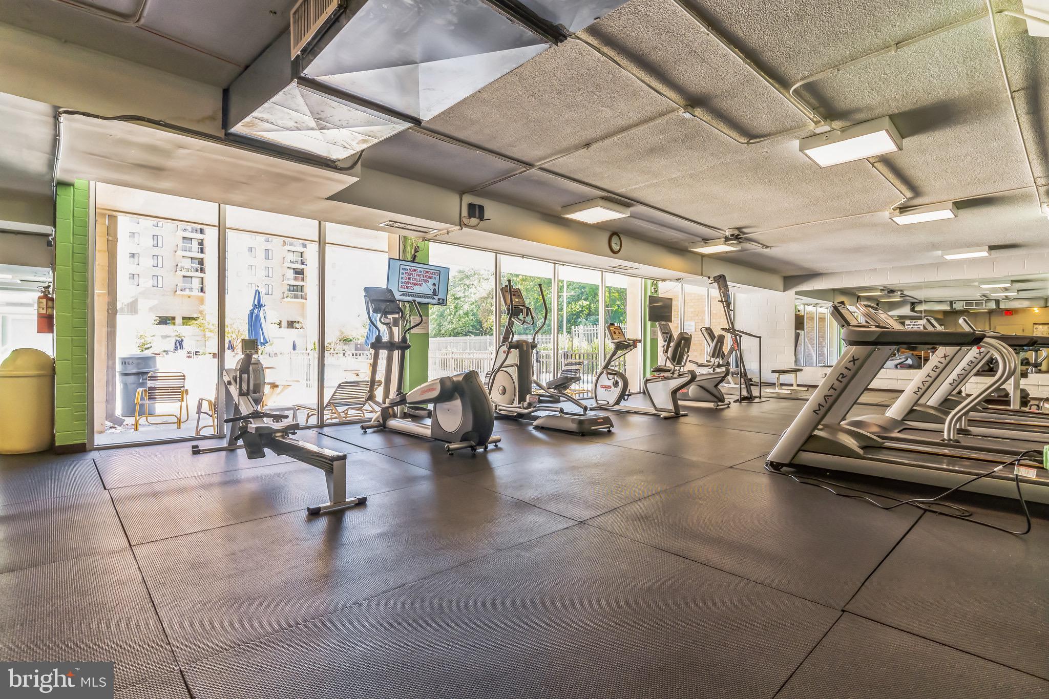 4600 S FOUR MILE RUN DRIVE