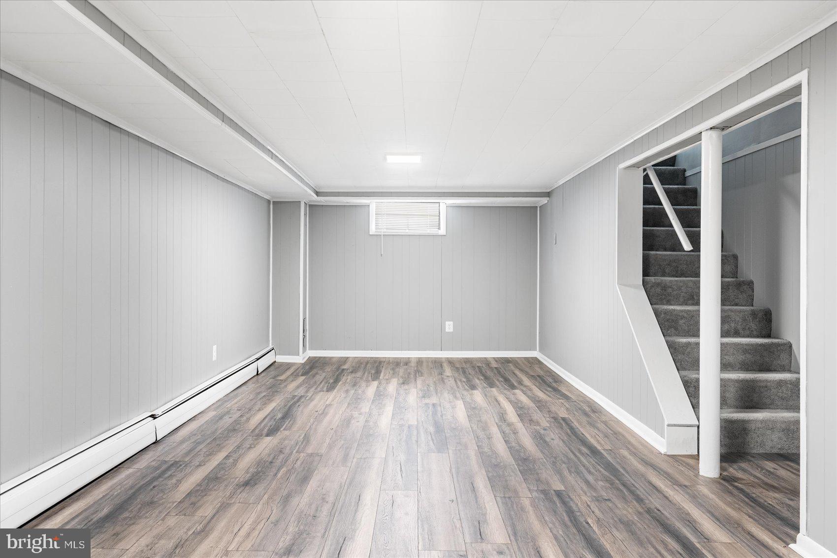 ESSEX - Residential Lease