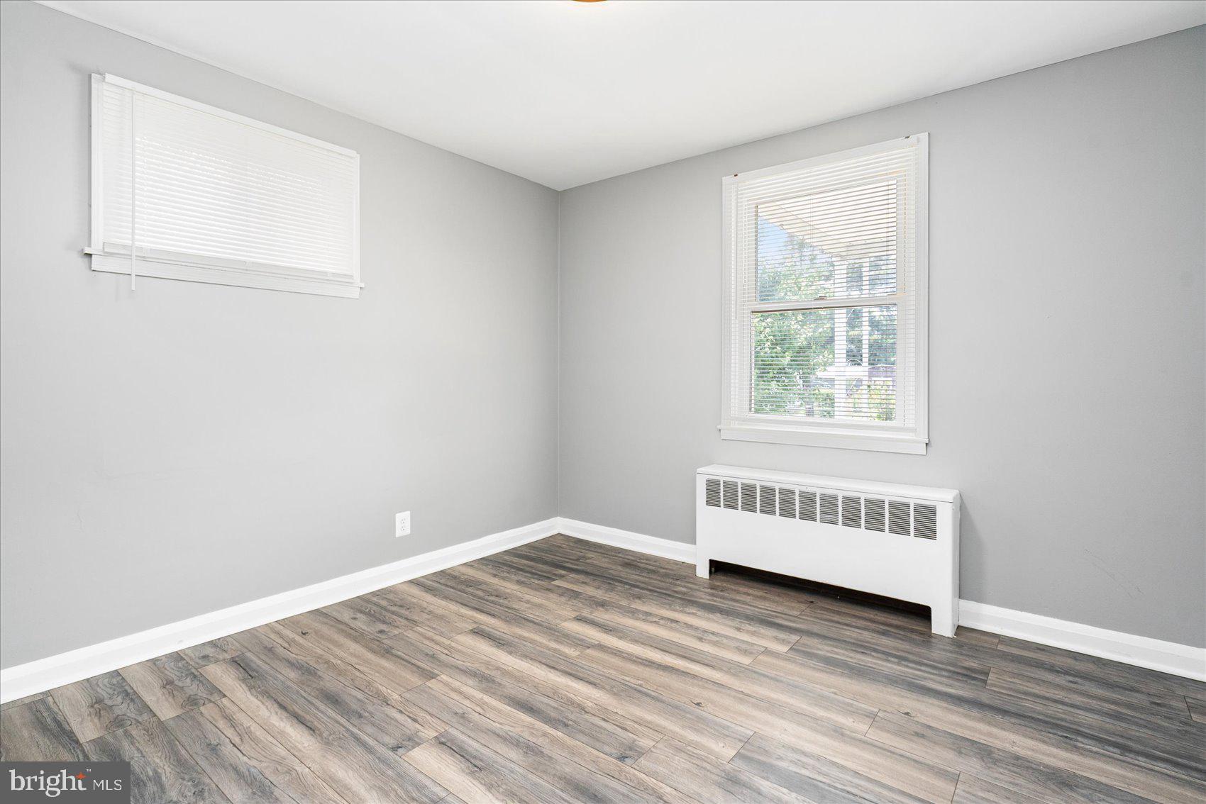 ESSEX - Residential Lease