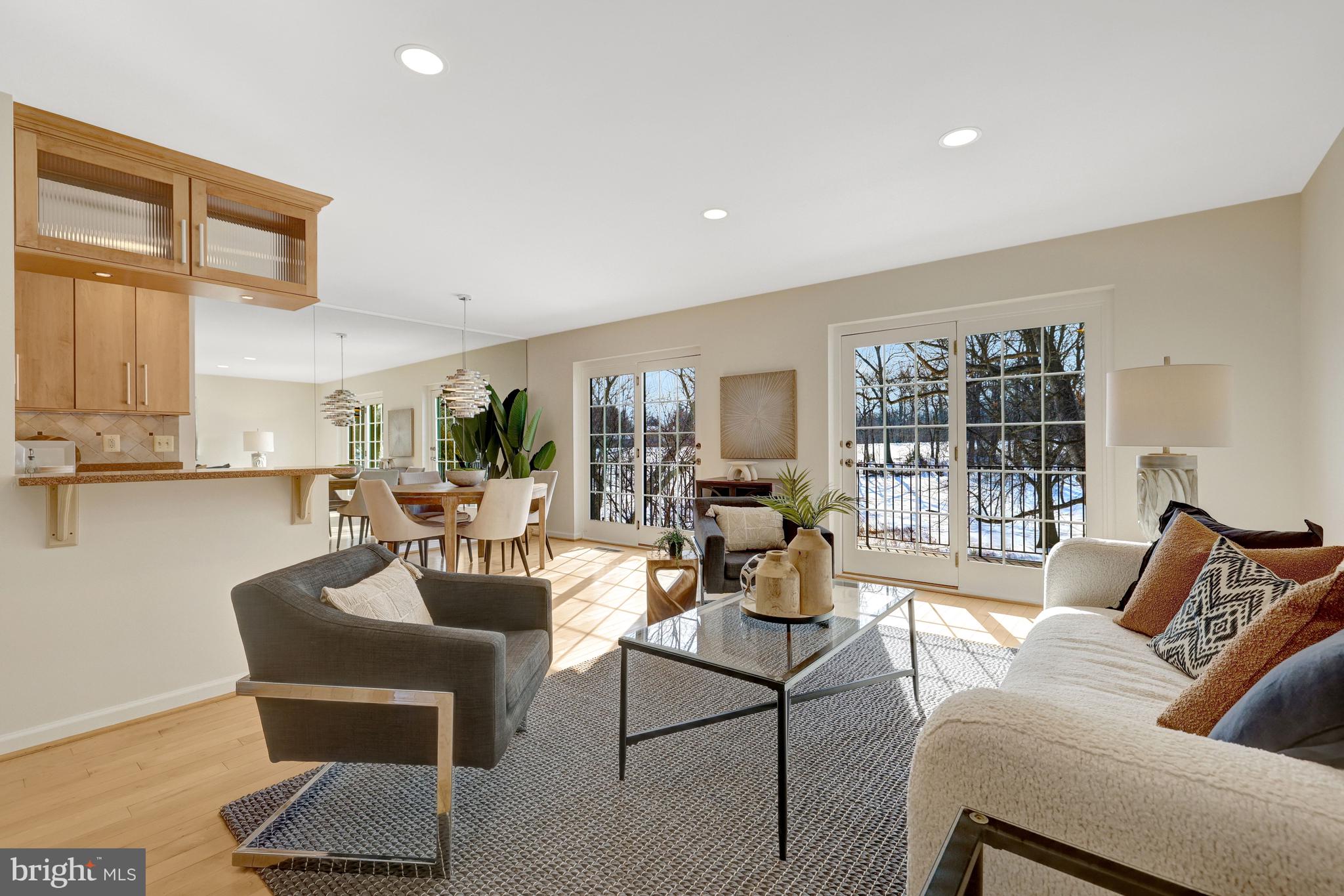 2120 GOLF COURSE DRIVE