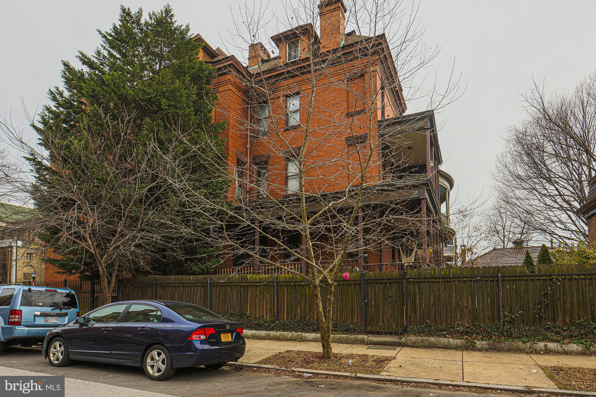 RESERVOIR HILL - Residential