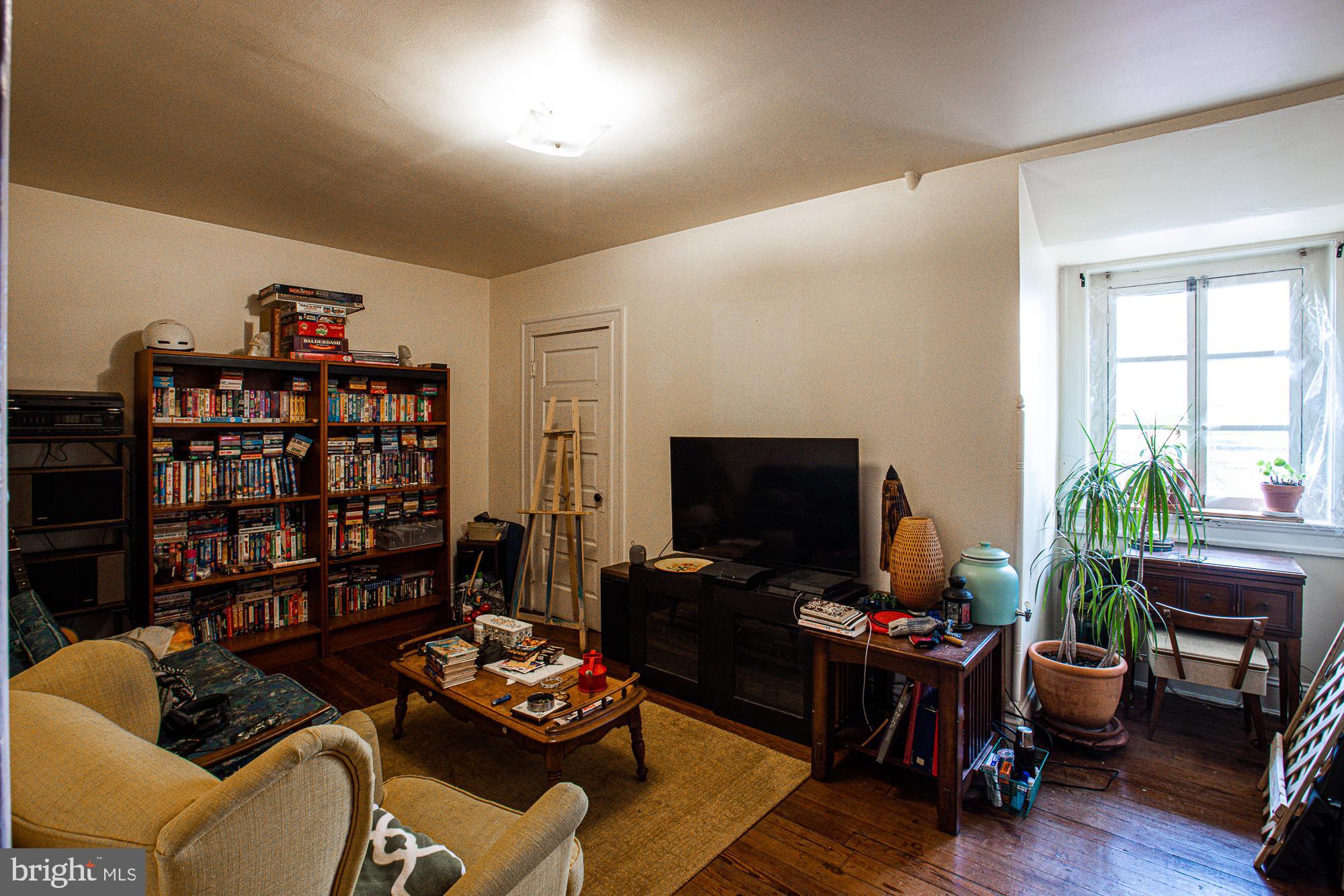 RESERVOIR HILL - Residential