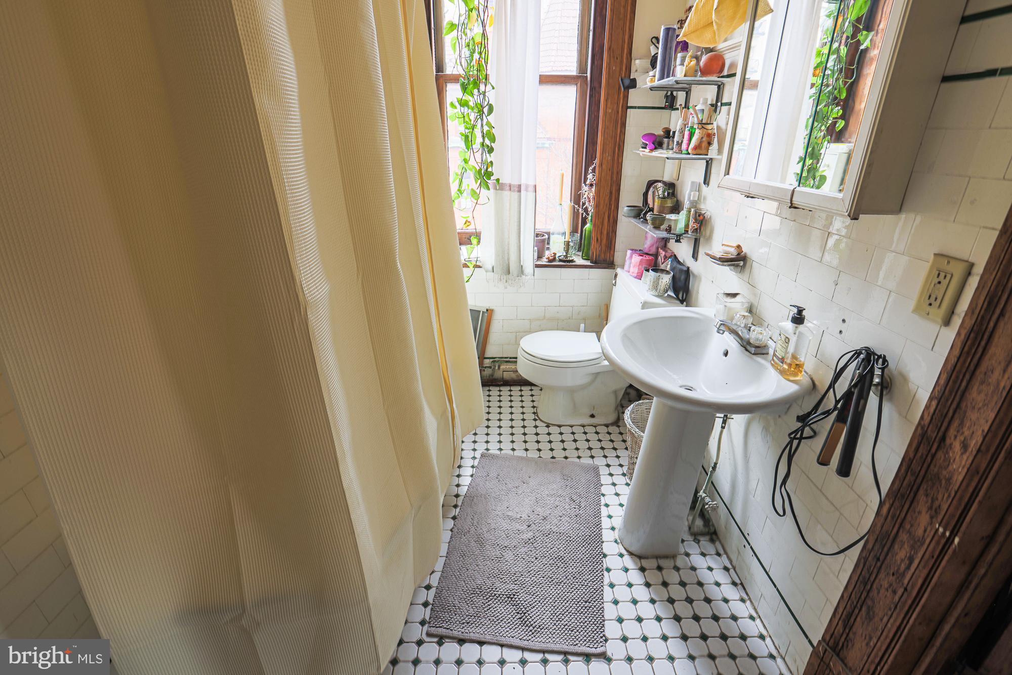 RESERVOIR HILL - Residential