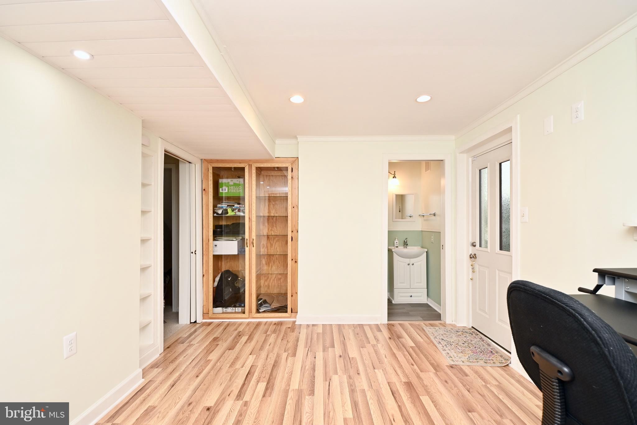 BEL PRE WOODS - Residential