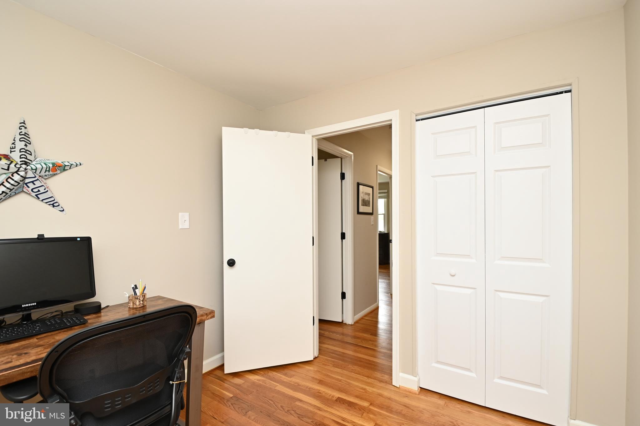 BEL PRE WOODS - Residential