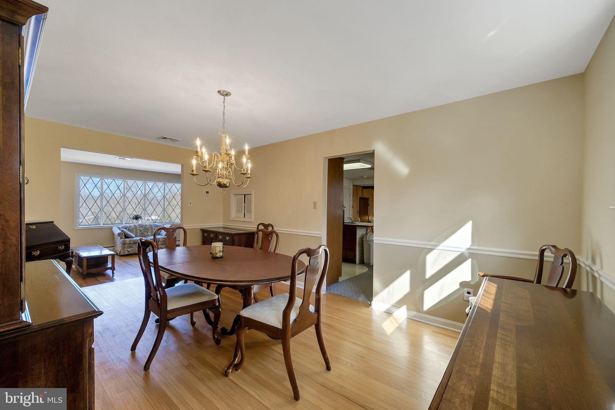 NORTHAMPTON HILLS - Residential