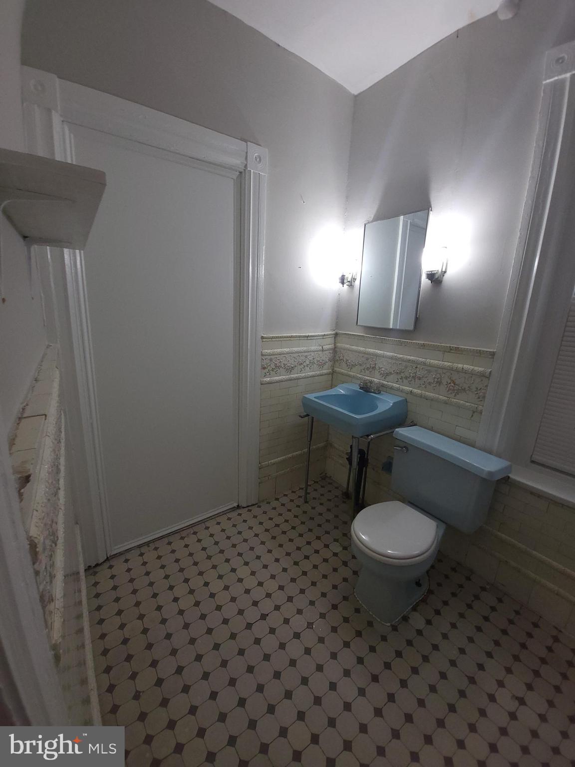 SPRUCE HILL - Residential Lease