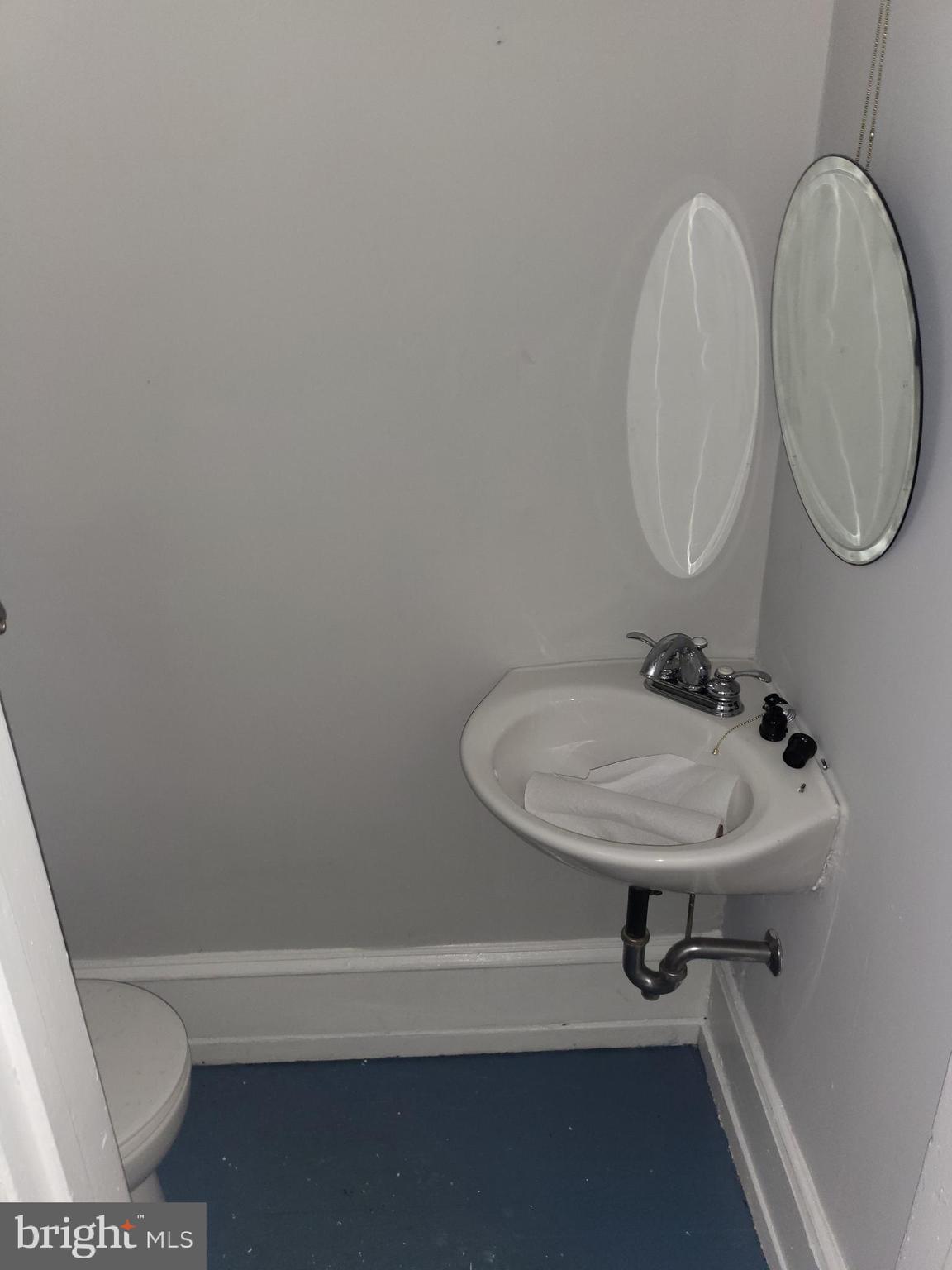 SPRUCE HILL - Residential Lease