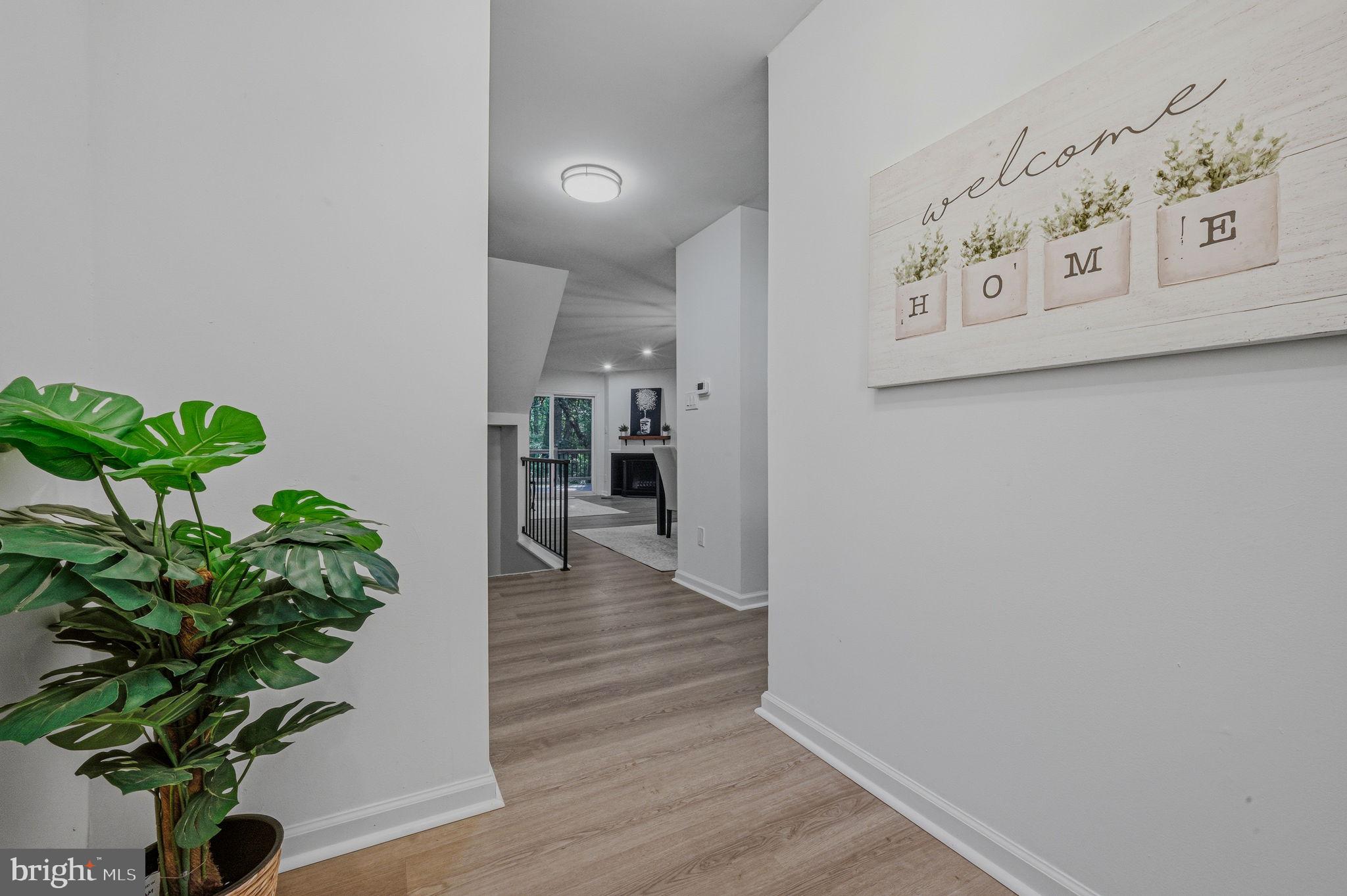 19 HELIOS COURT