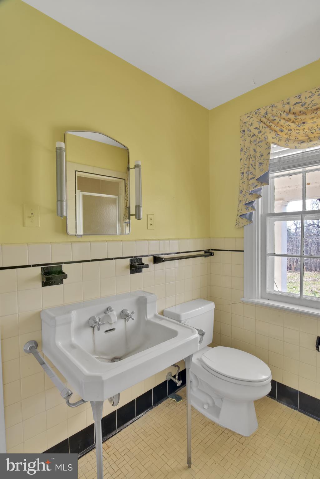 MASON NECK - Residential