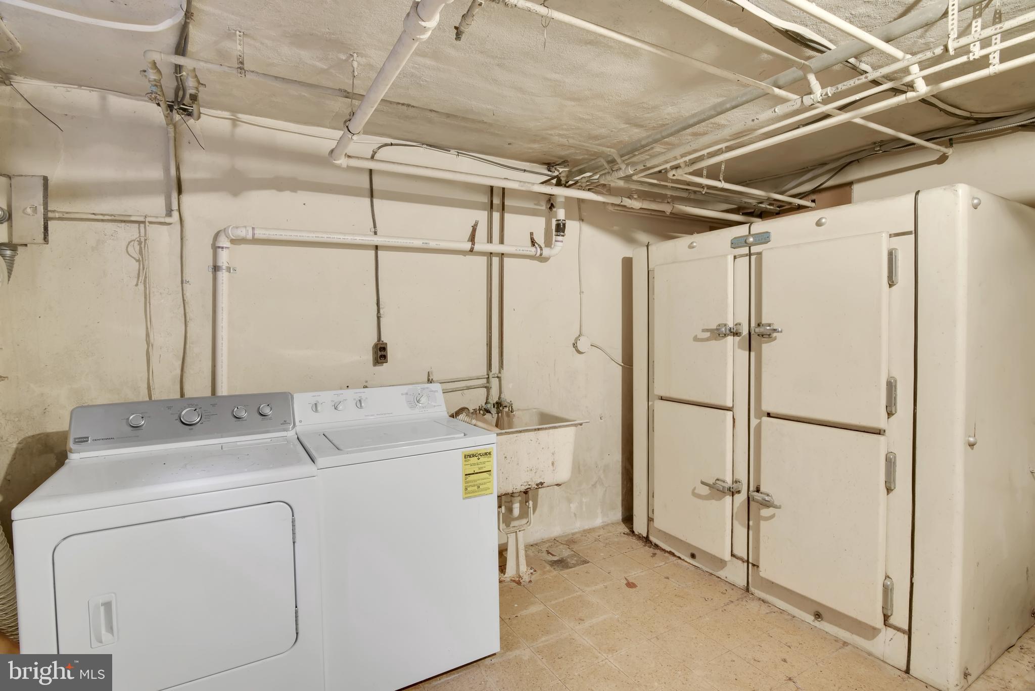 MASON NECK - Residential