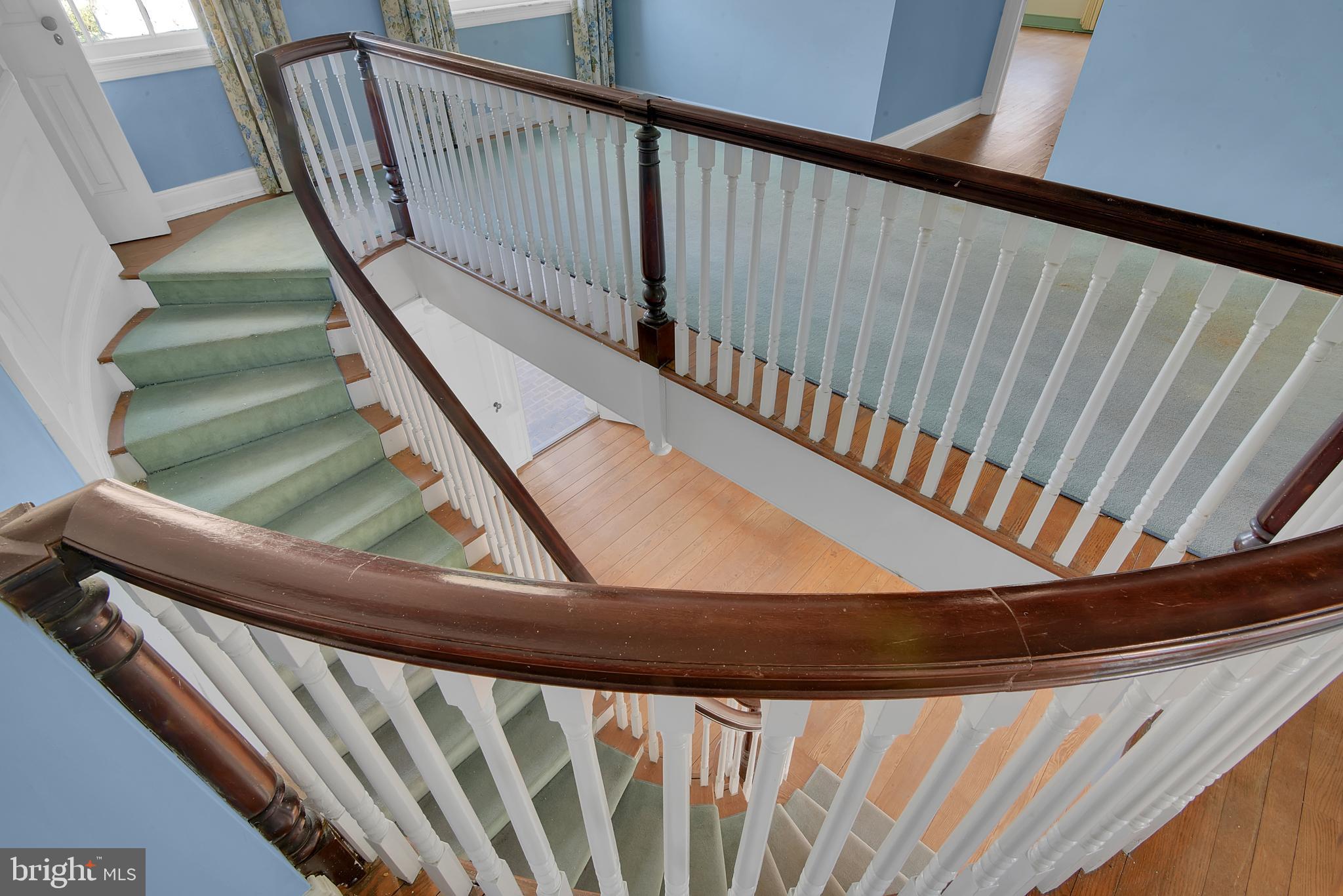 MASON NECK - Residential