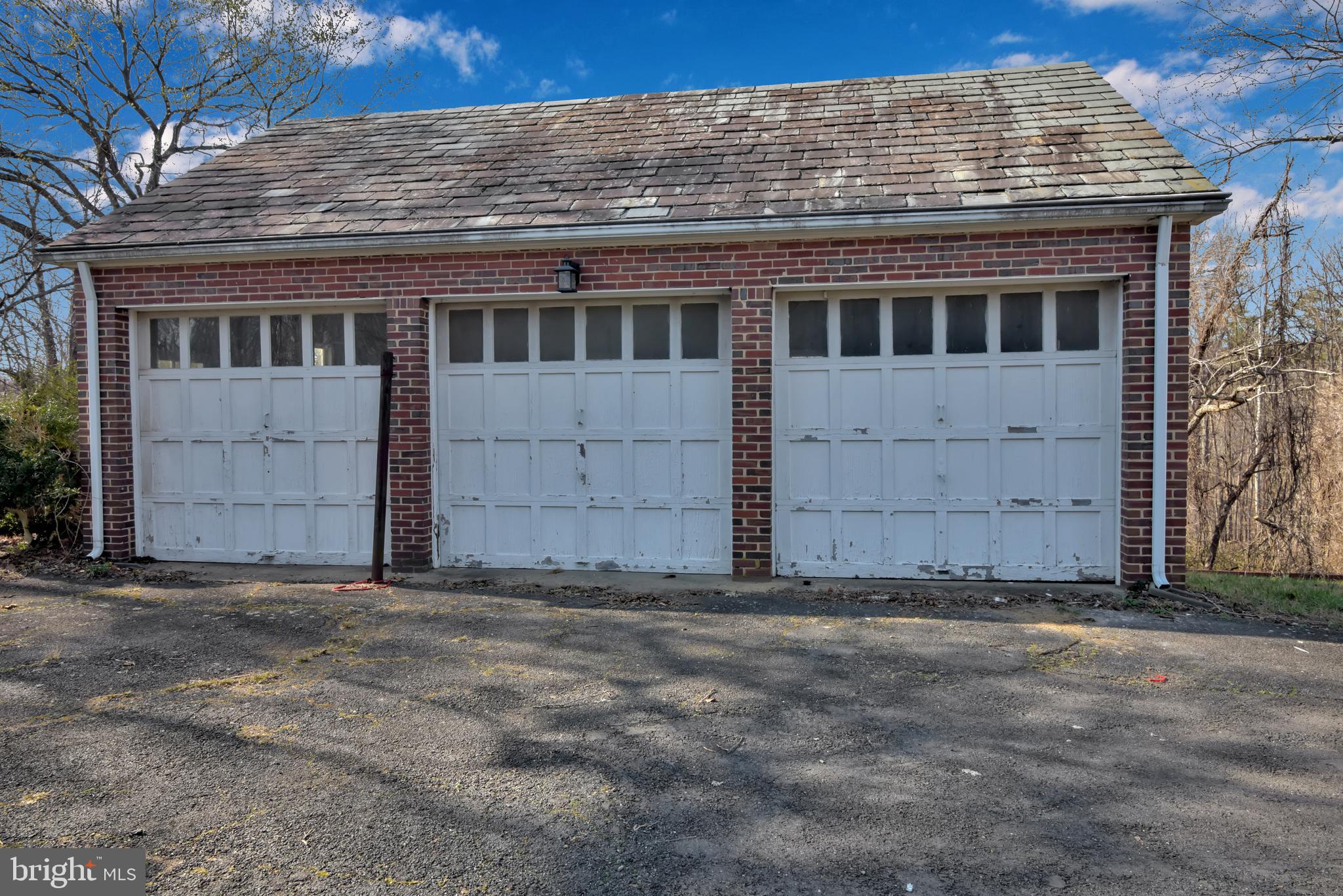 MASON NECK - Residential