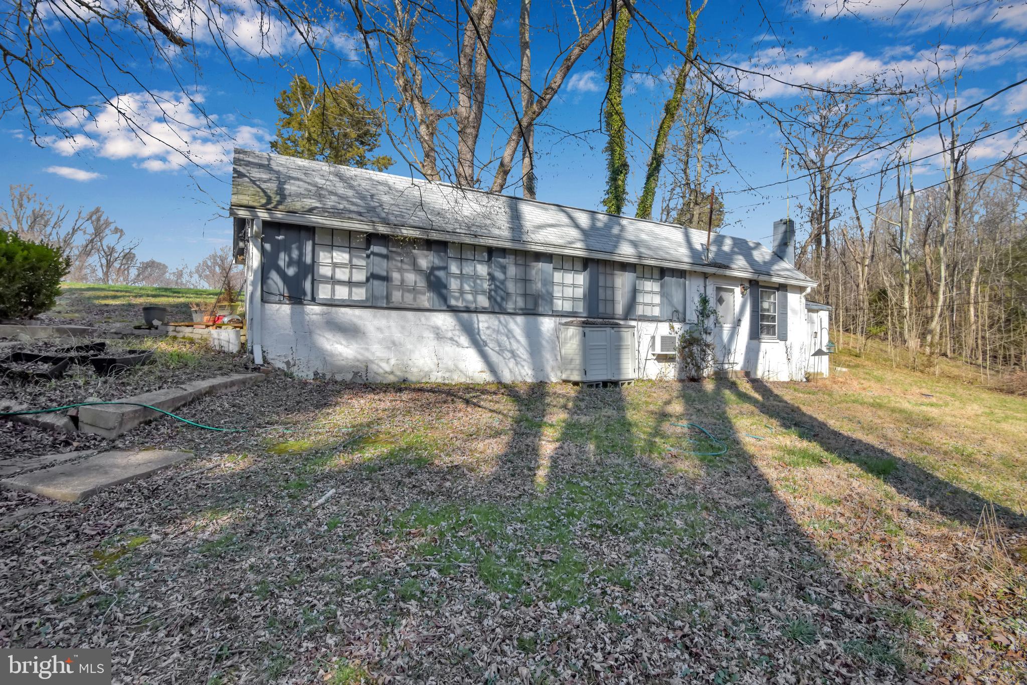 MASON NECK - Residential