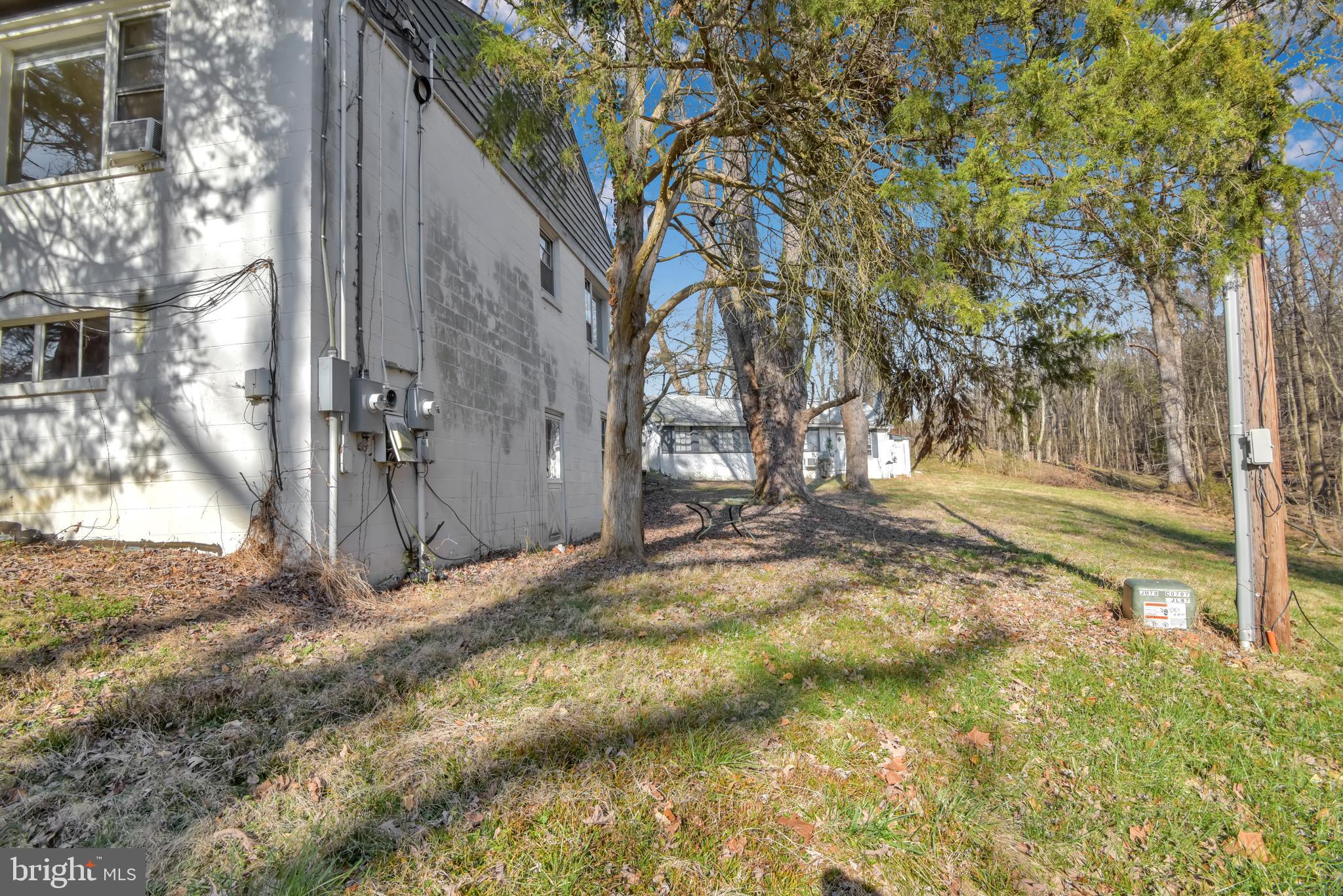 MASON NECK - Residential