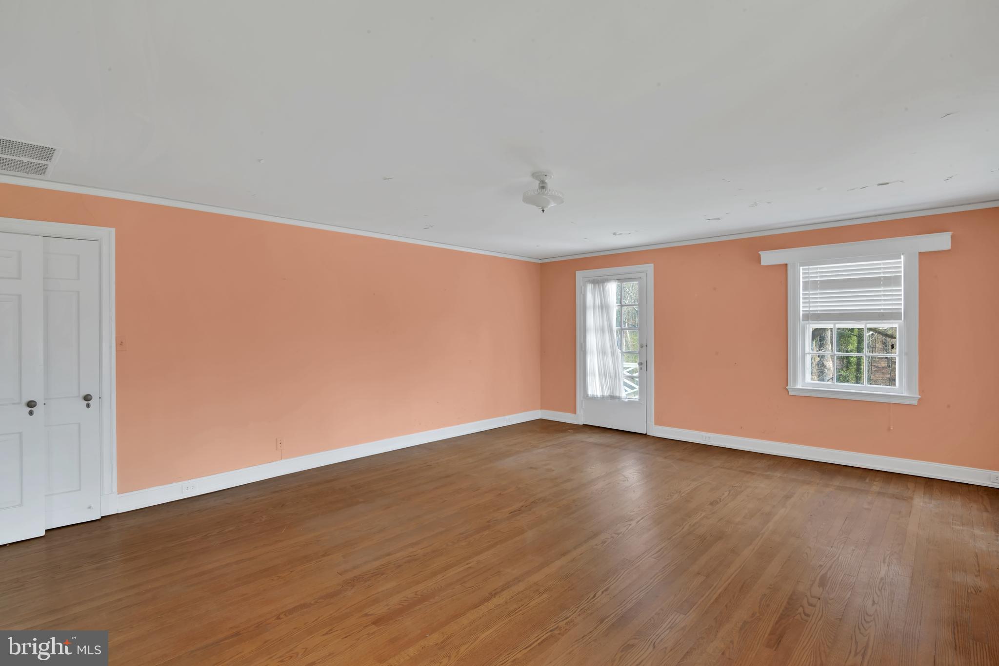 MASON NECK - Residential