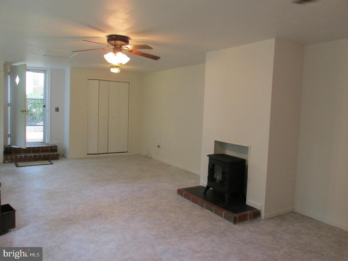 MASON NECK - Residential