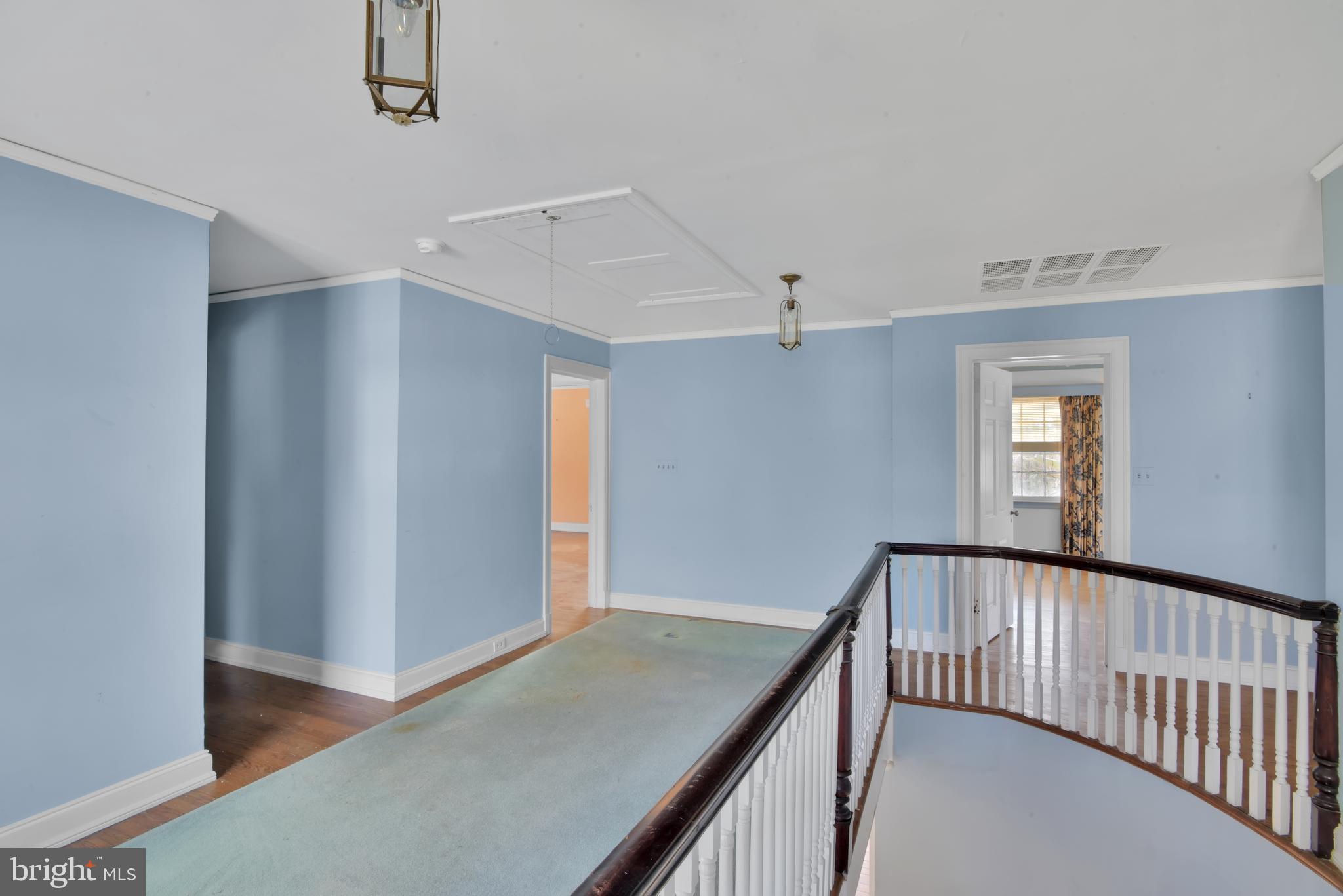 MASON NECK - Residential