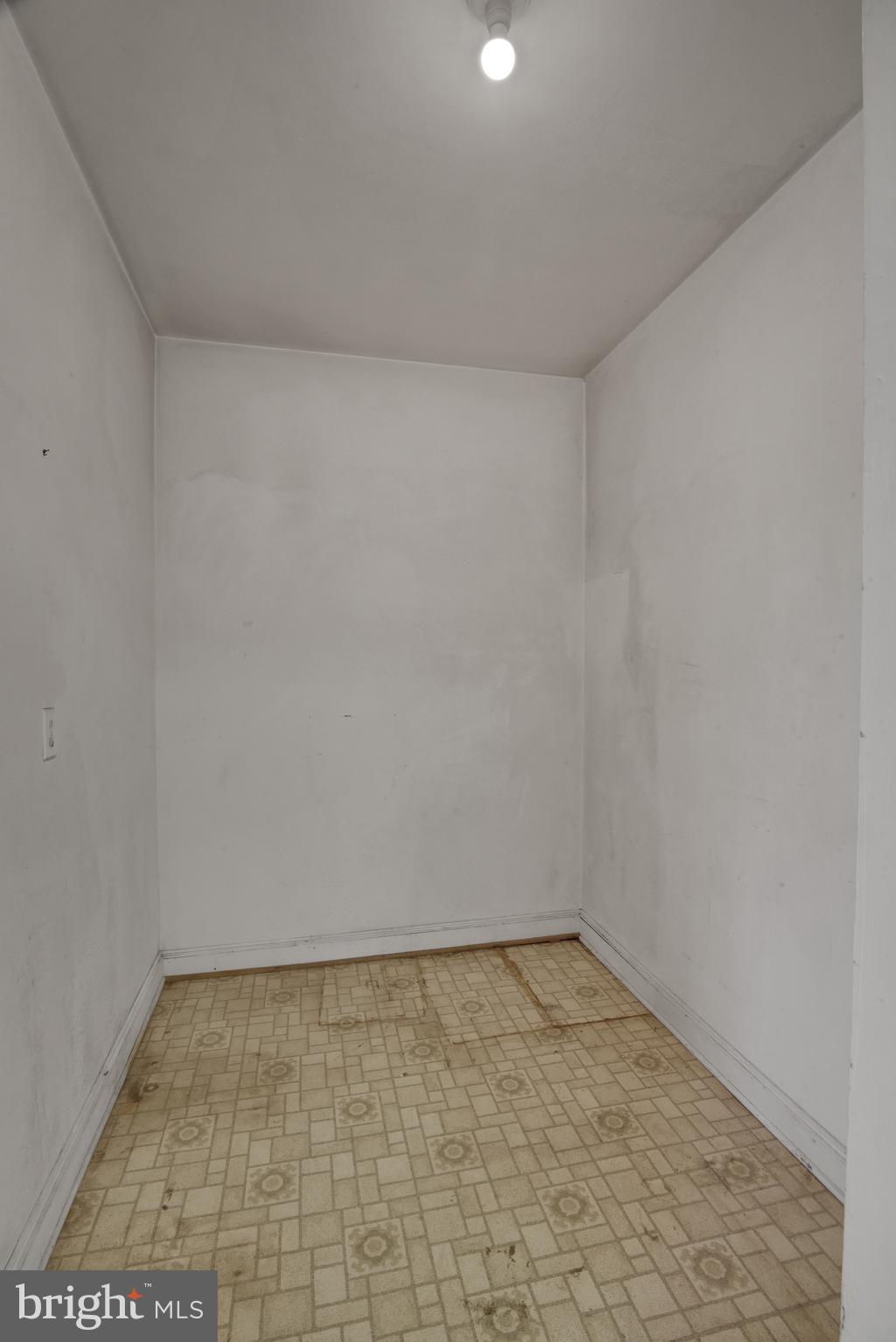 MASON NECK - Residential