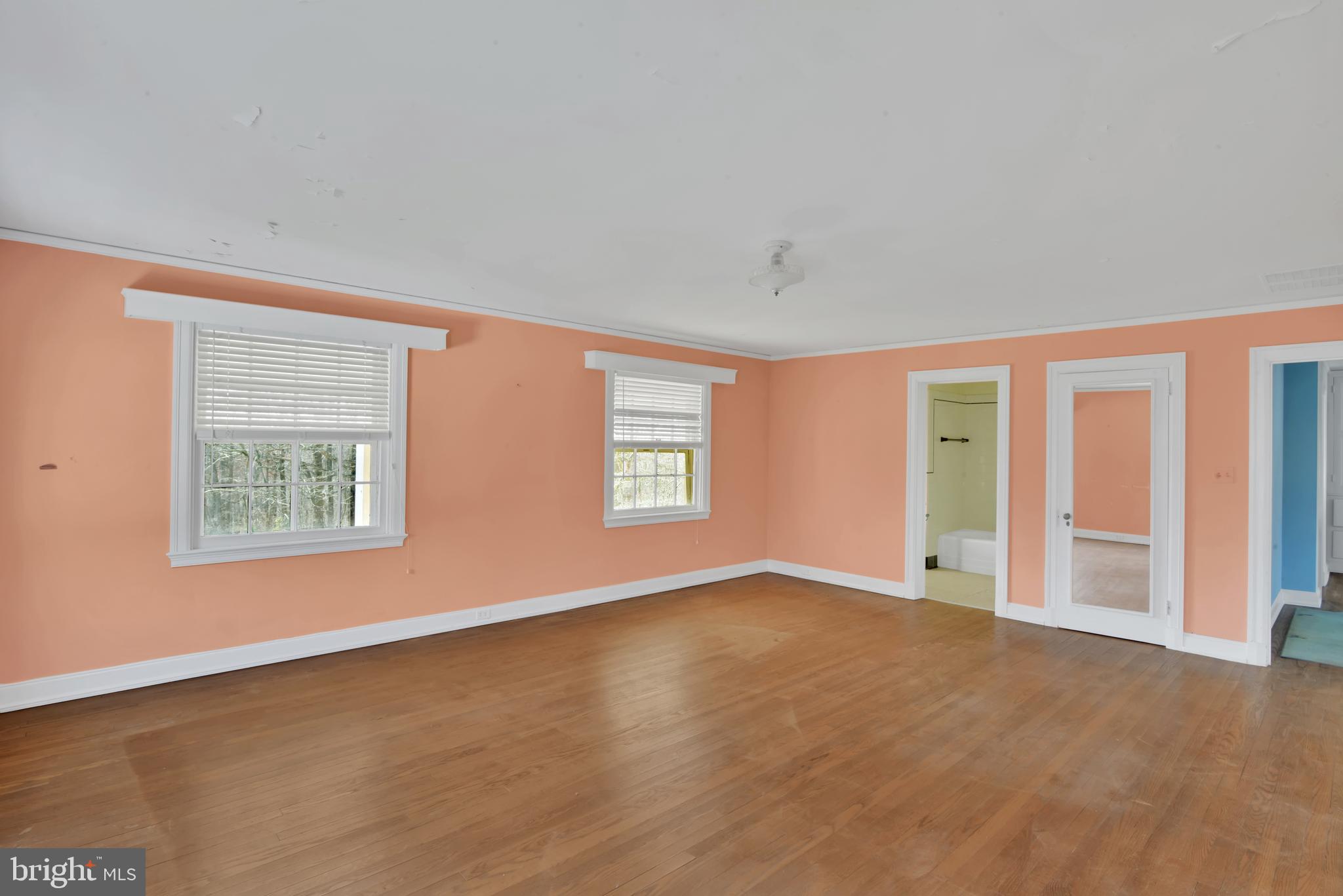 MASON NECK - Residential