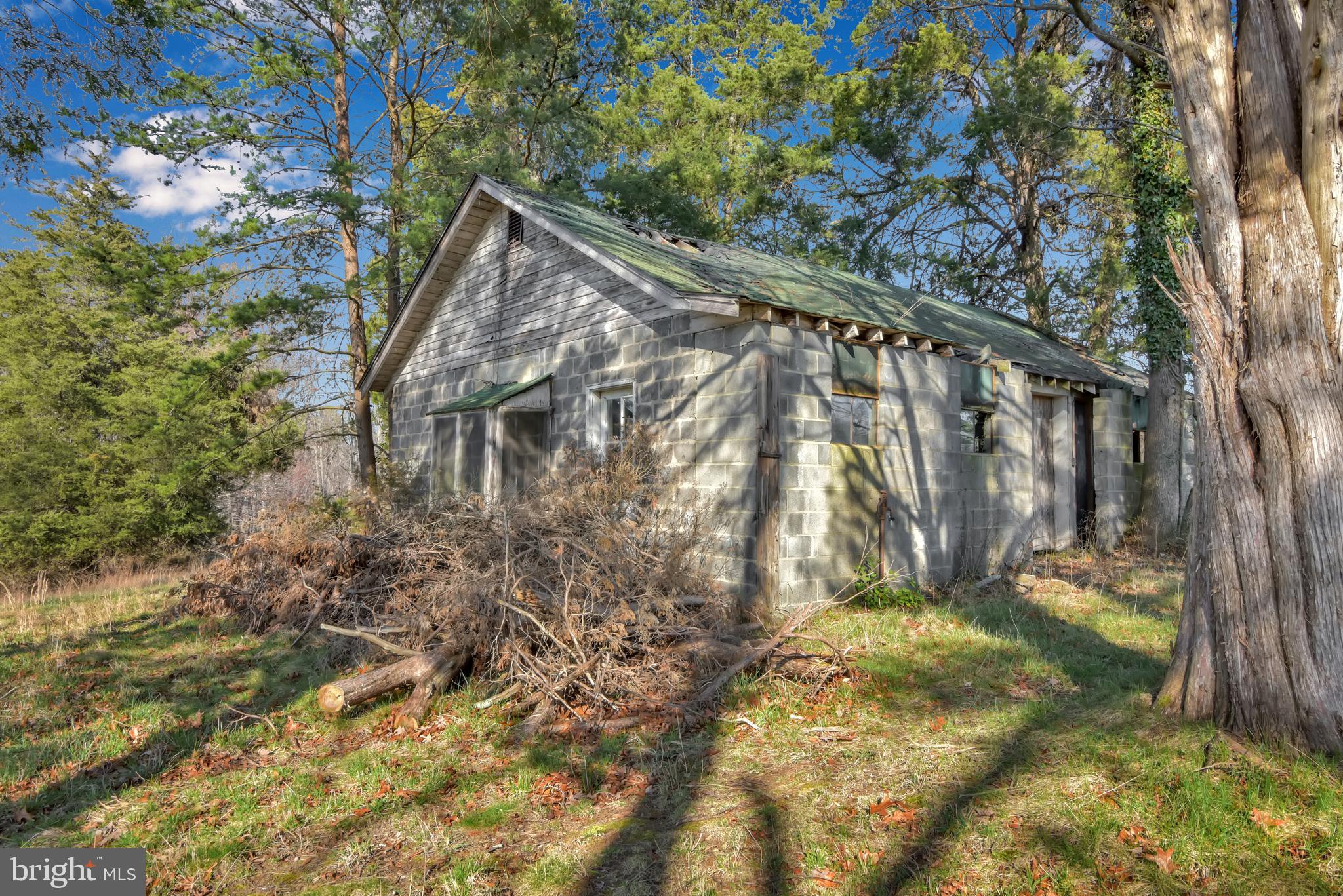 MASON NECK - Residential
