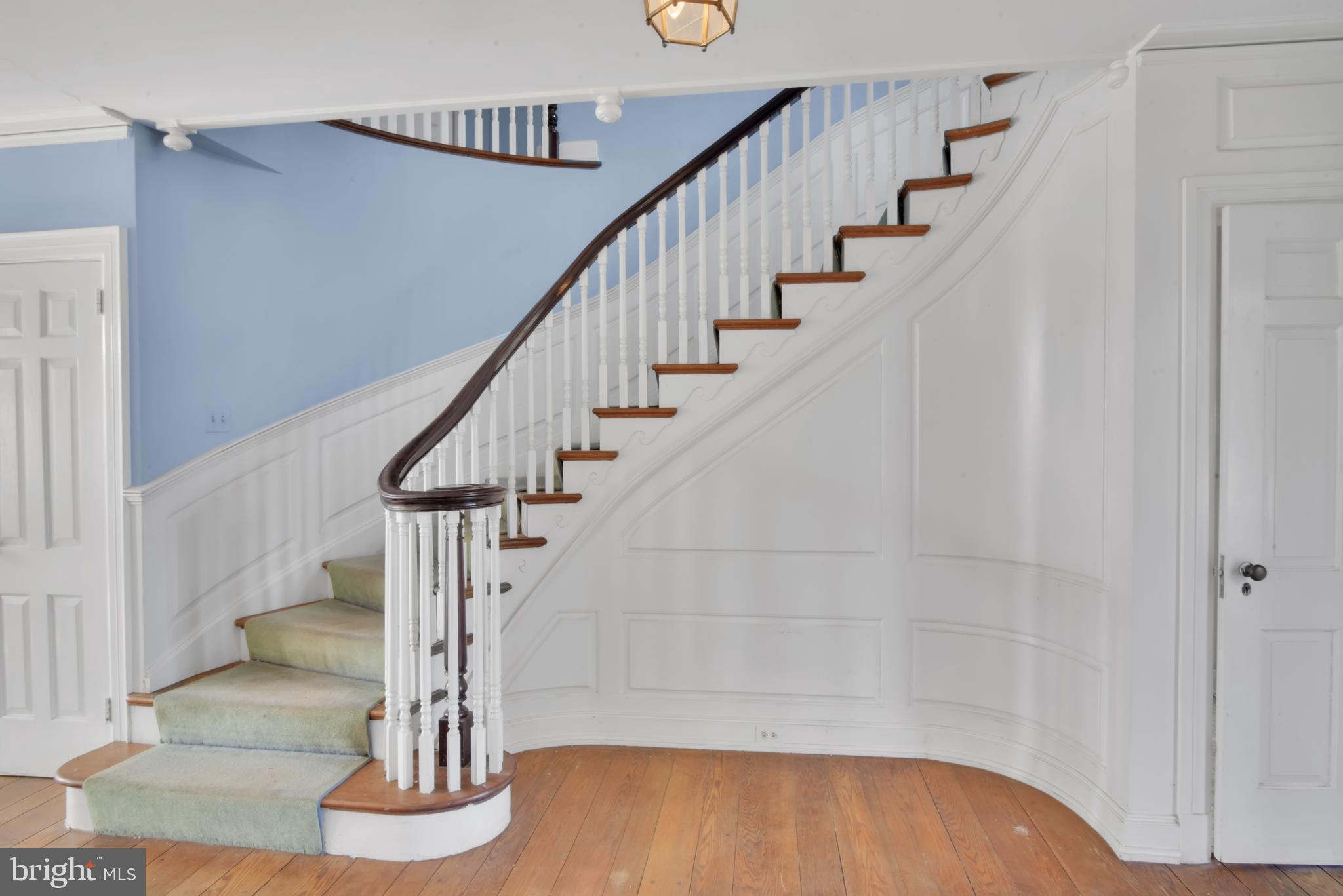 MASON NECK - Residential