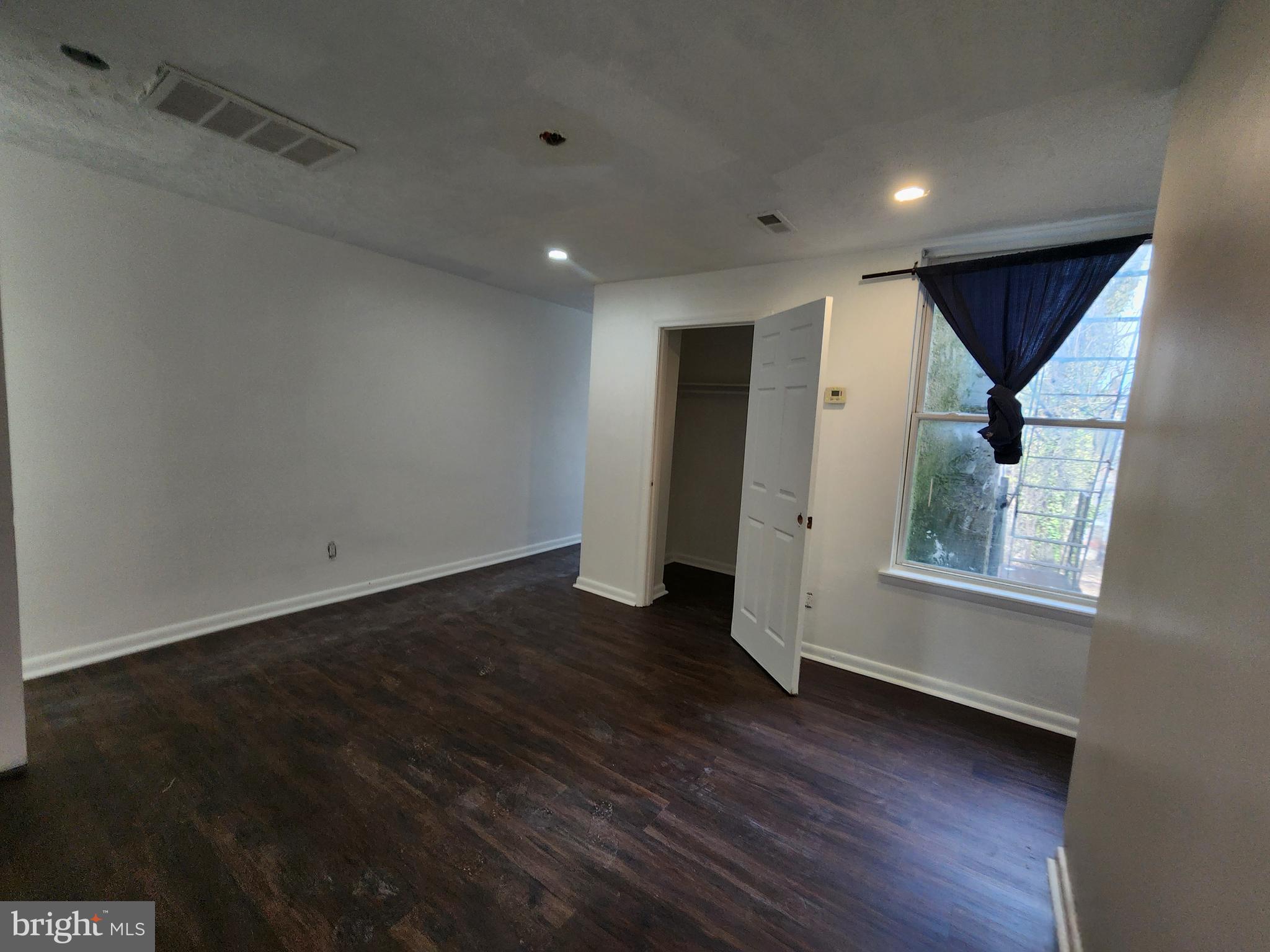 HARLEM PARK - Residential Income