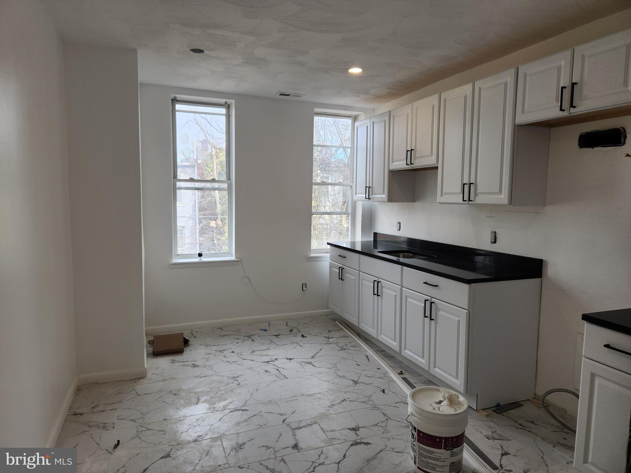 HARLEM PARK - Residential Income