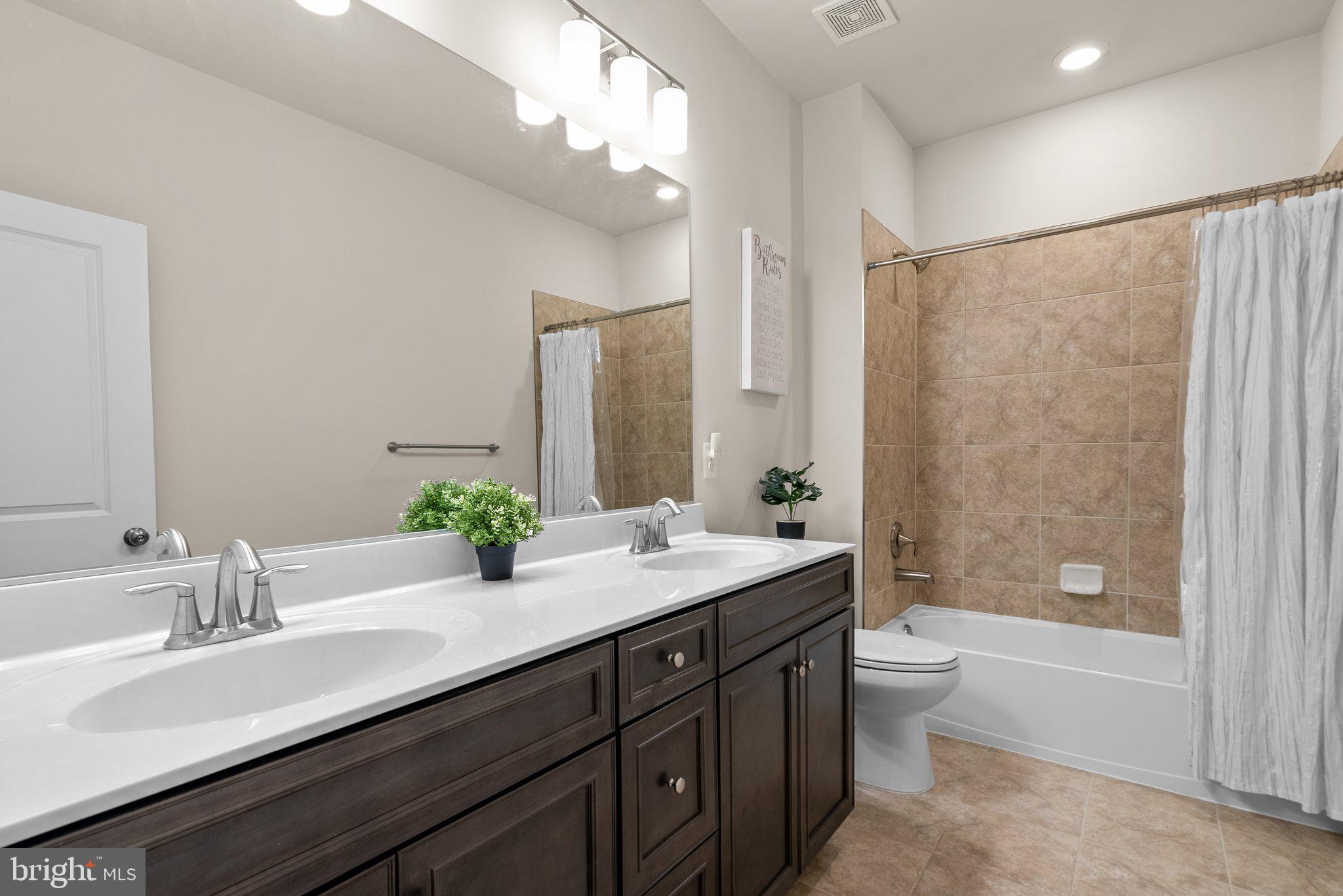 METRO WALK AT MOOREFIELD STATION - Residential