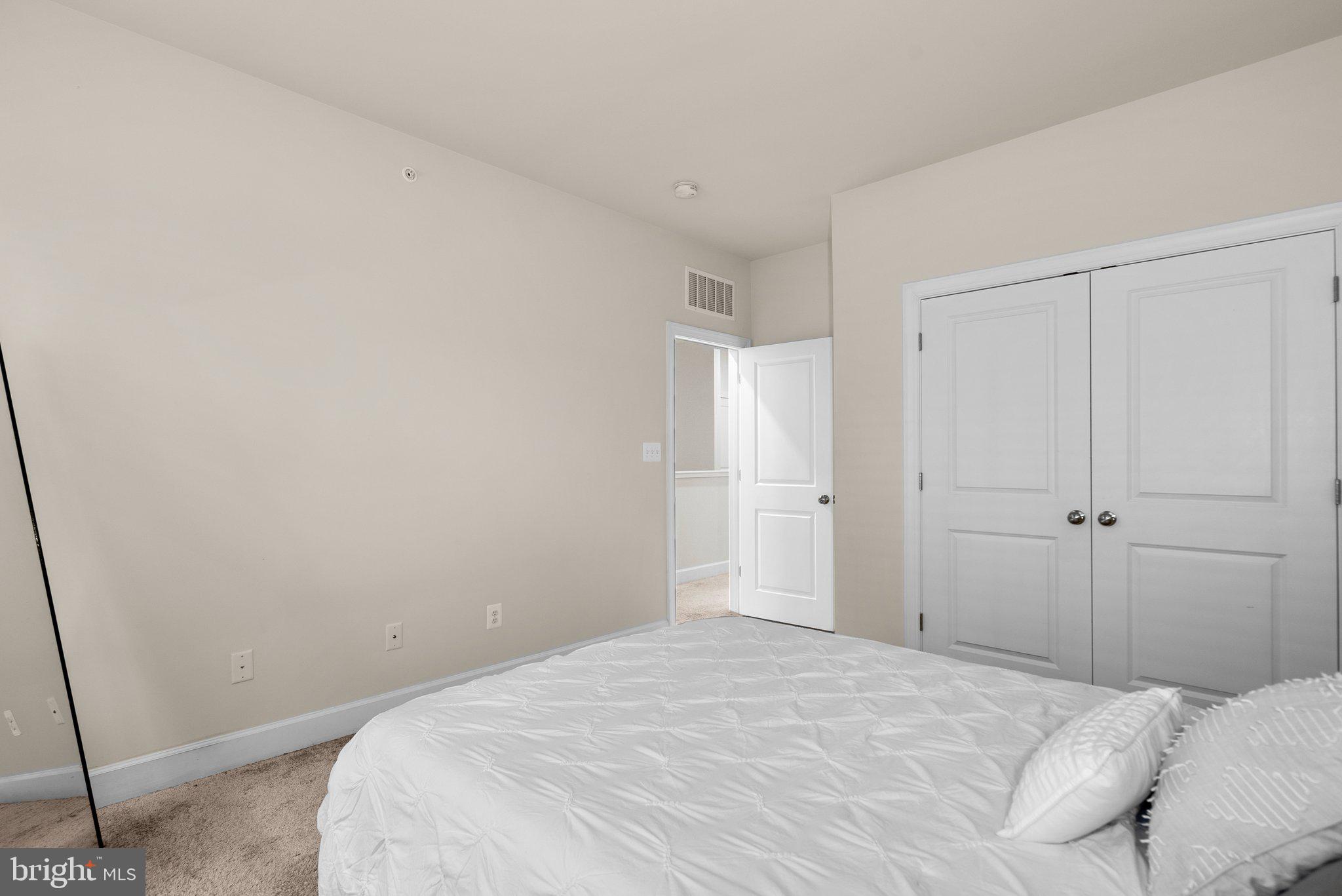 METRO WALK AT MOOREFIELD STATION - Residential
