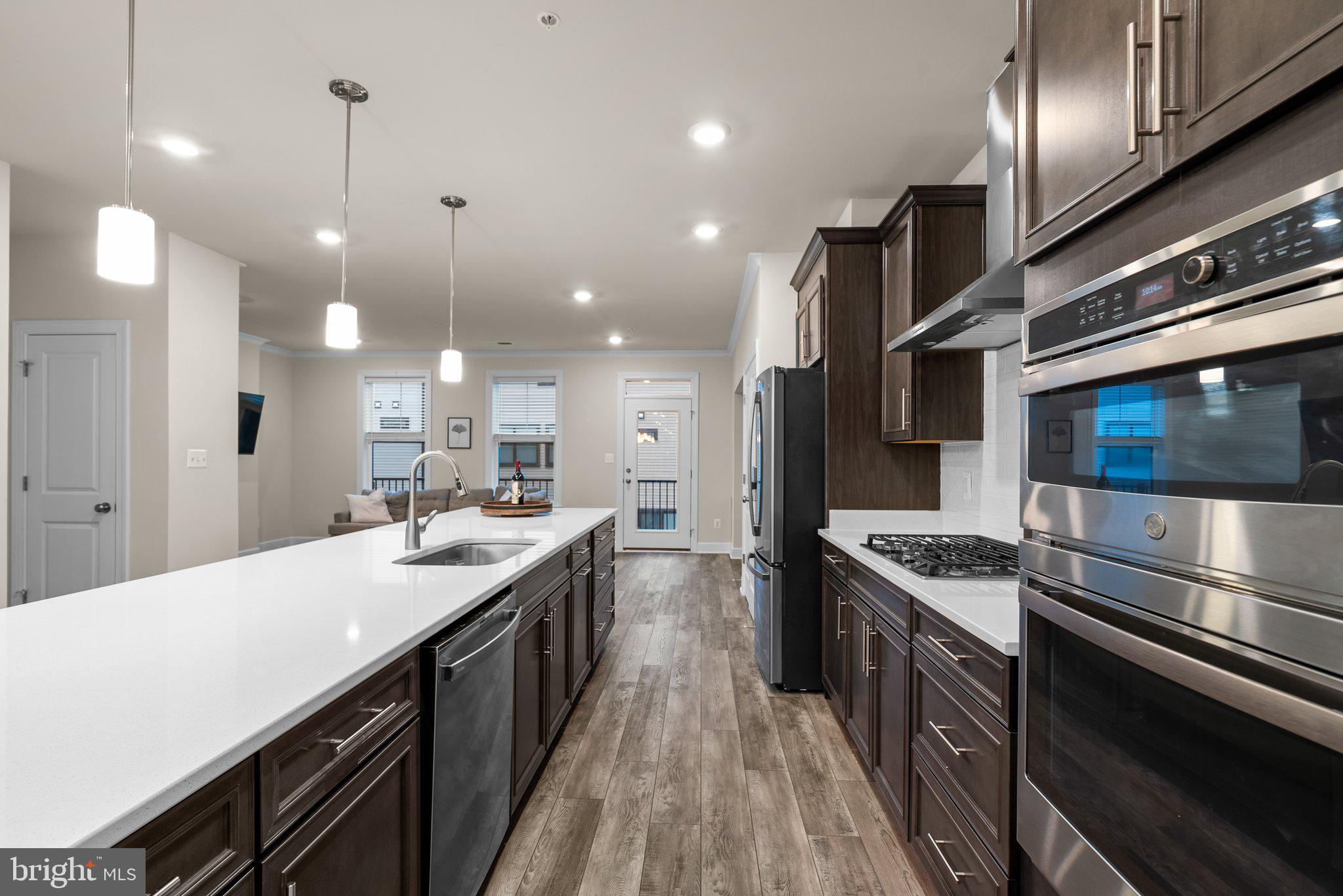 METRO WALK AT MOOREFIELD STATION - Residential