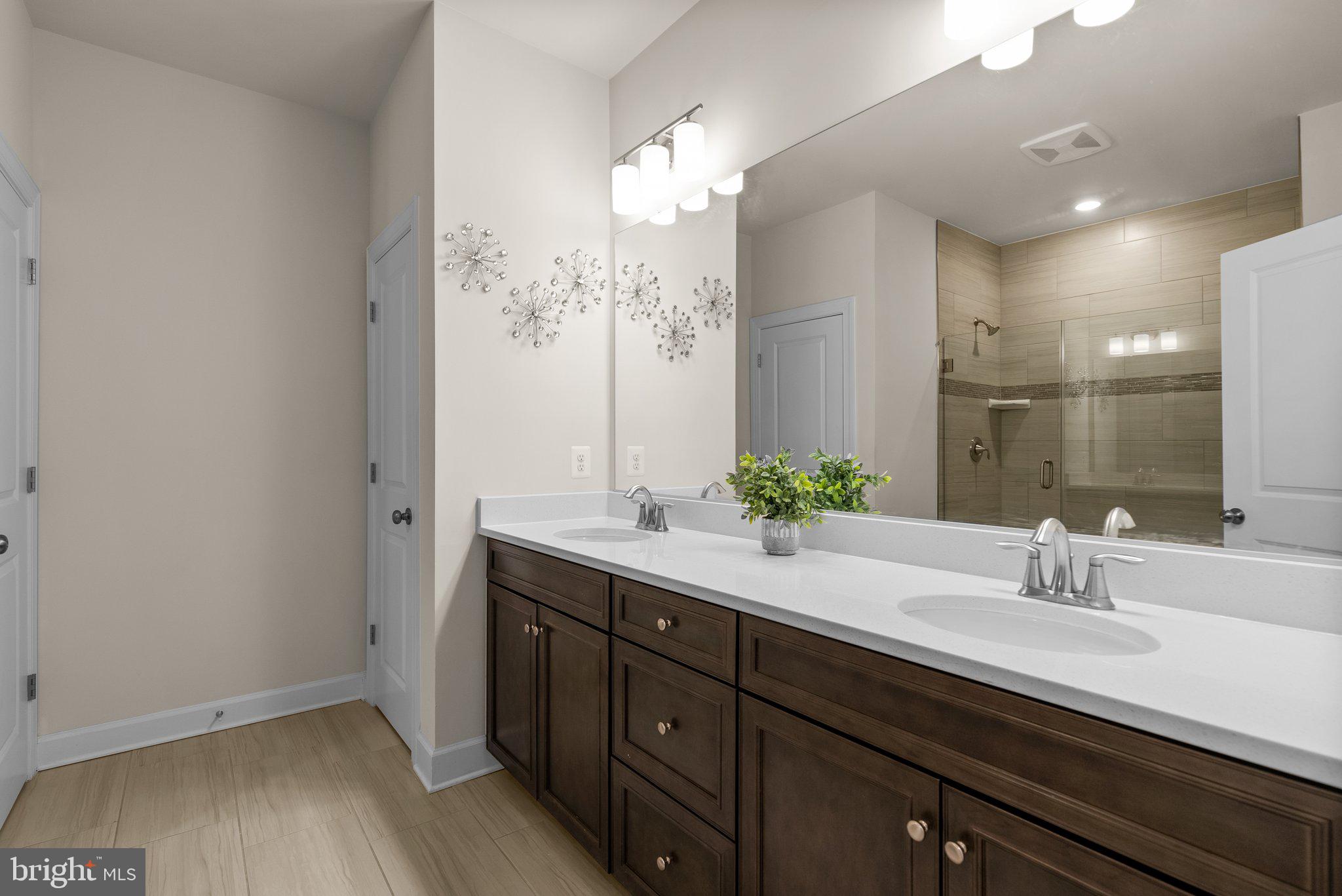METRO WALK AT MOOREFIELD STATION - Residential