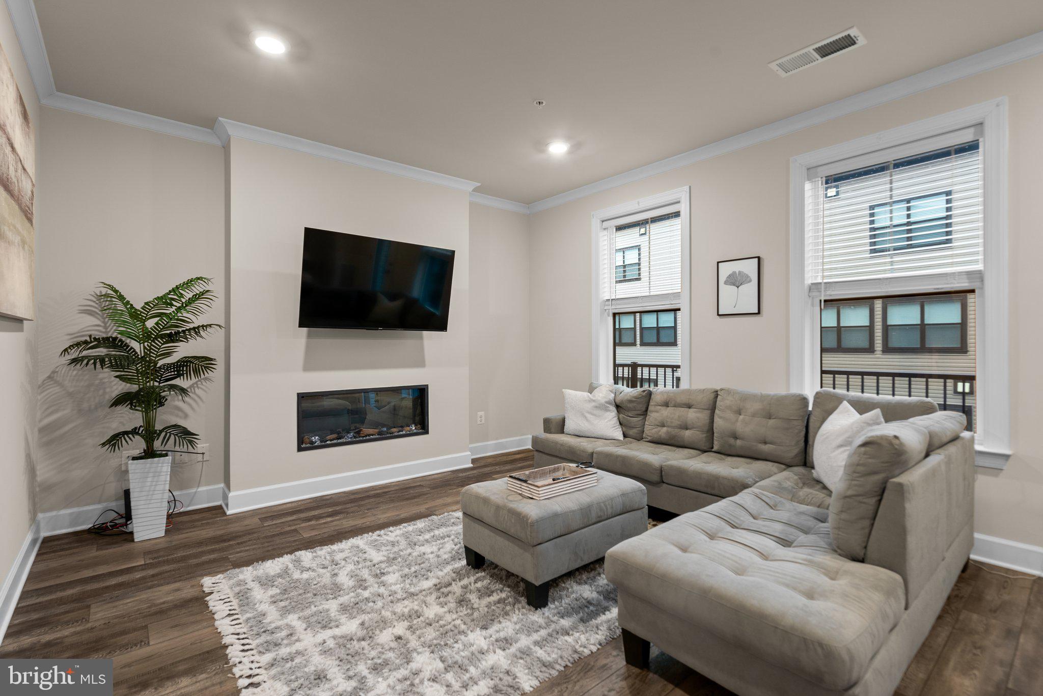 METRO WALK AT MOOREFIELD STATION - Residential
