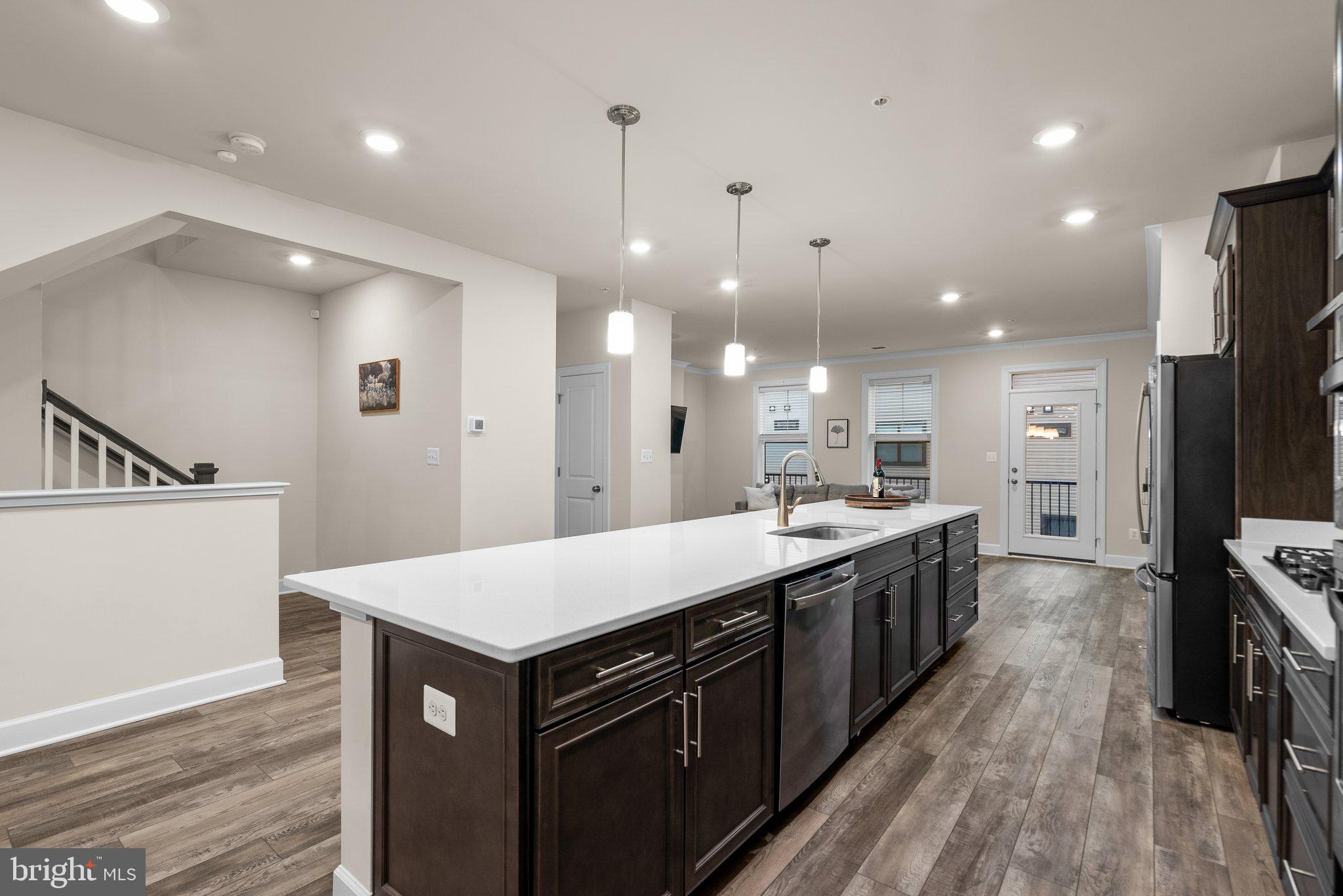 METRO WALK AT MOOREFIELD STATION - Residential