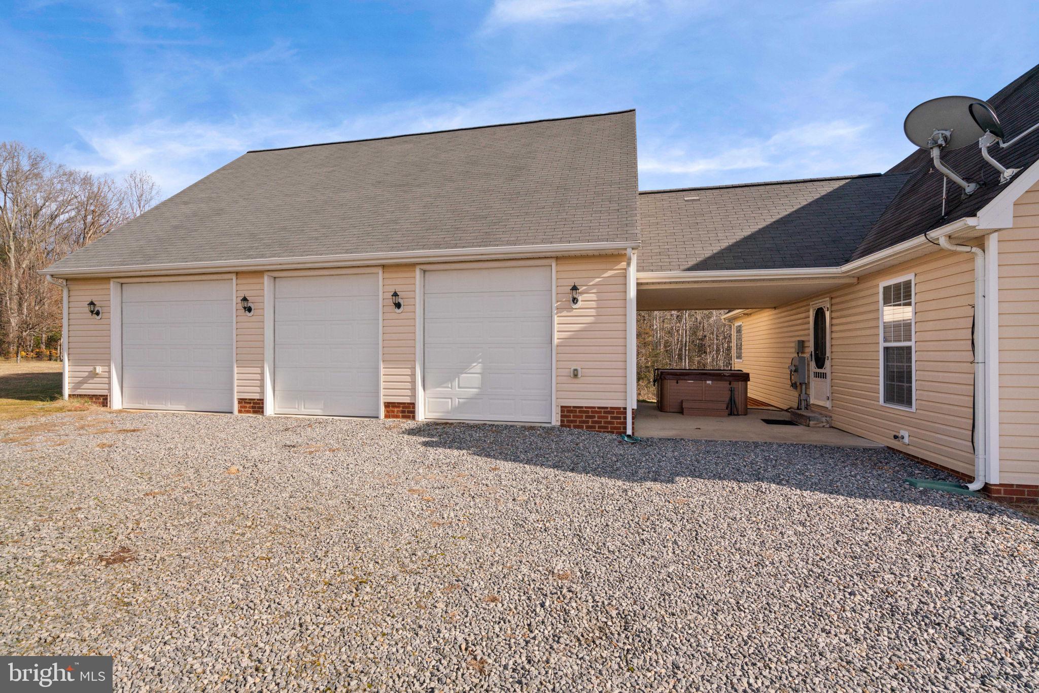 MERRY MEADOWS - Residential