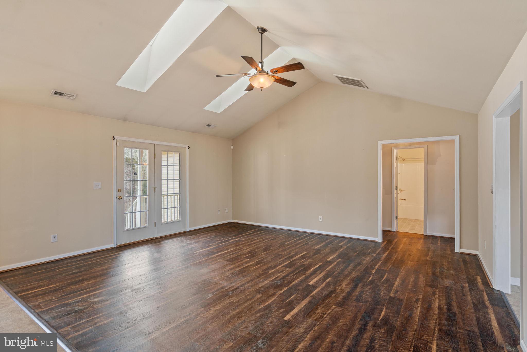 MERRY MEADOWS - Residential