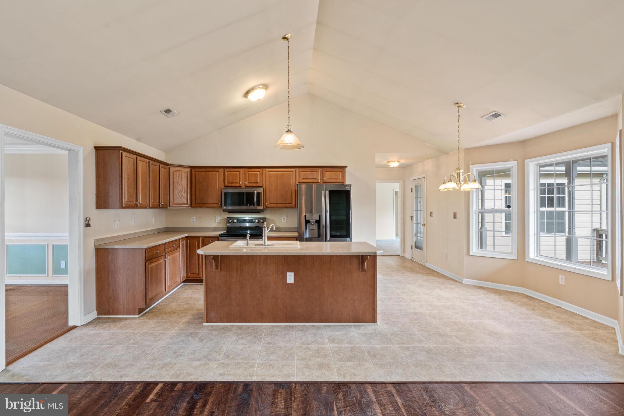 MERRY MEADOWS - Residential