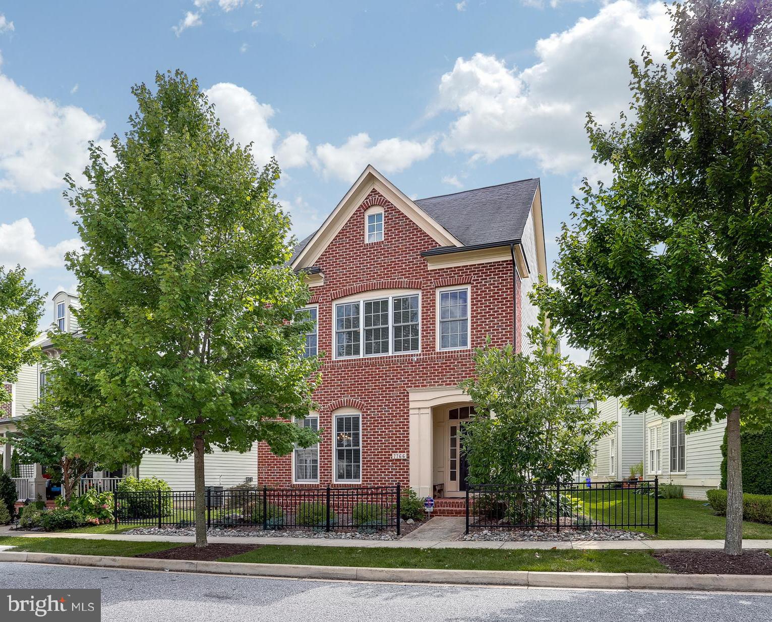 MAPLE LAWN - Residential