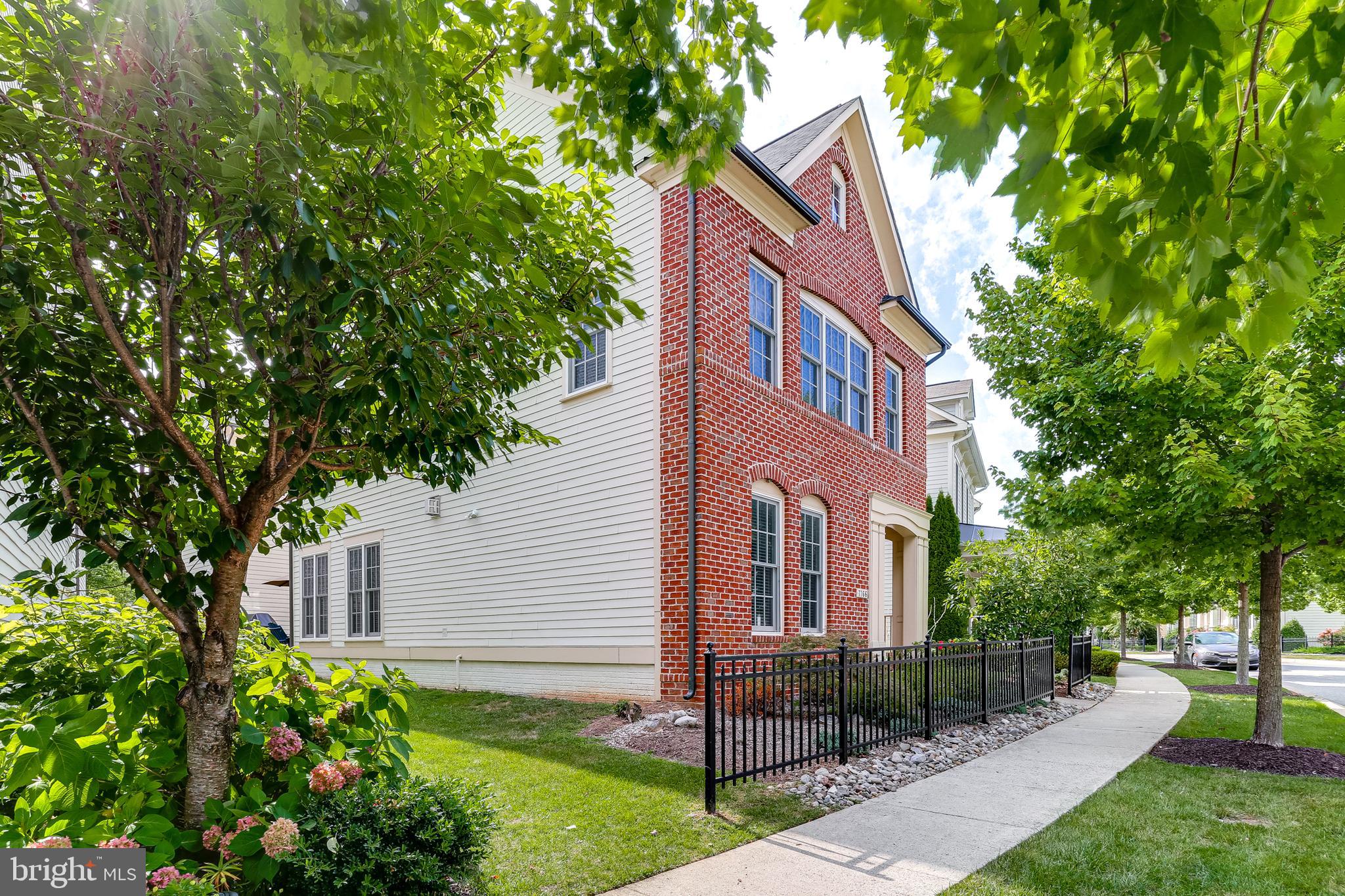 MAPLE LAWN - Residential